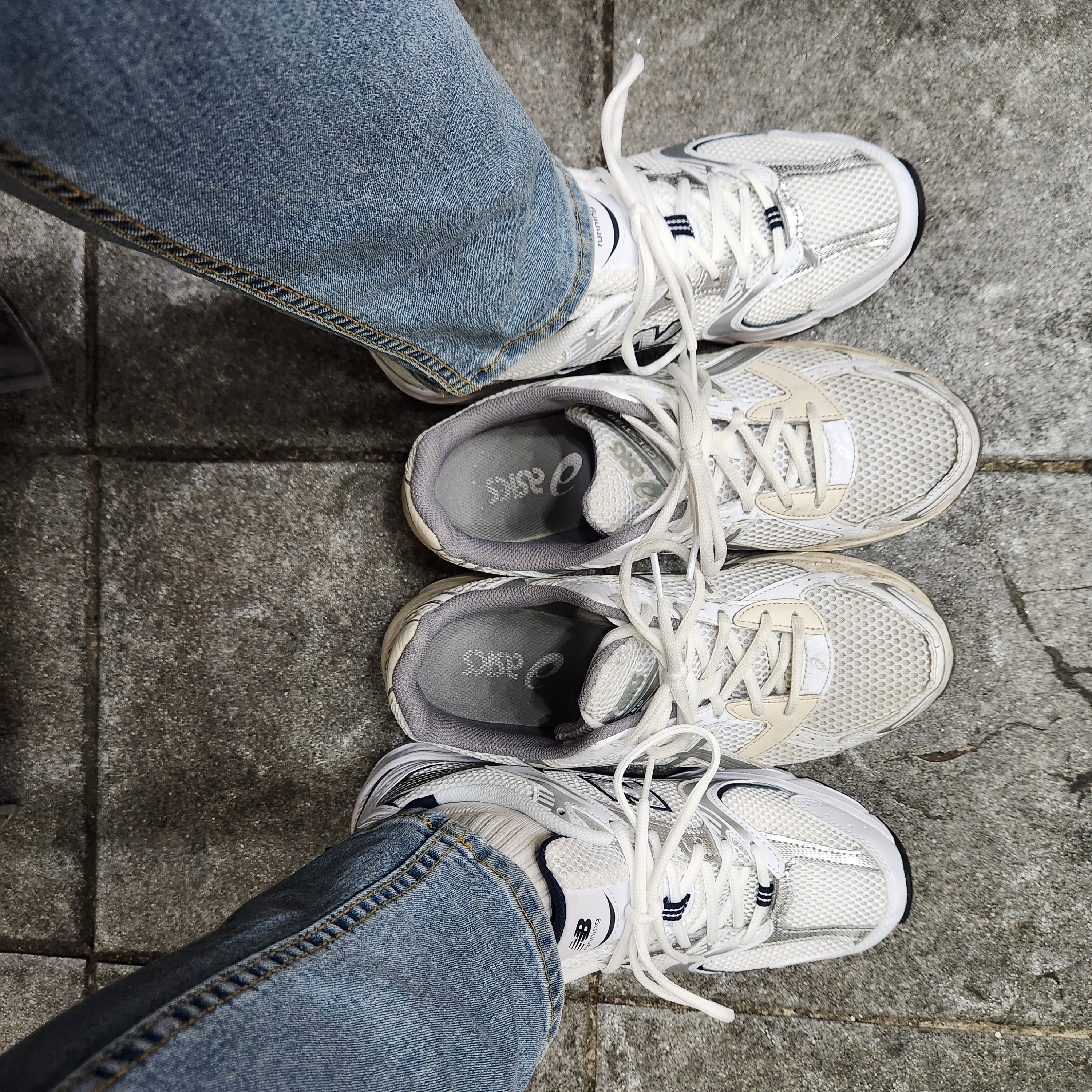 New Balance 530 White, Asics Gel-1130 White Clay Grey 착용 스타일