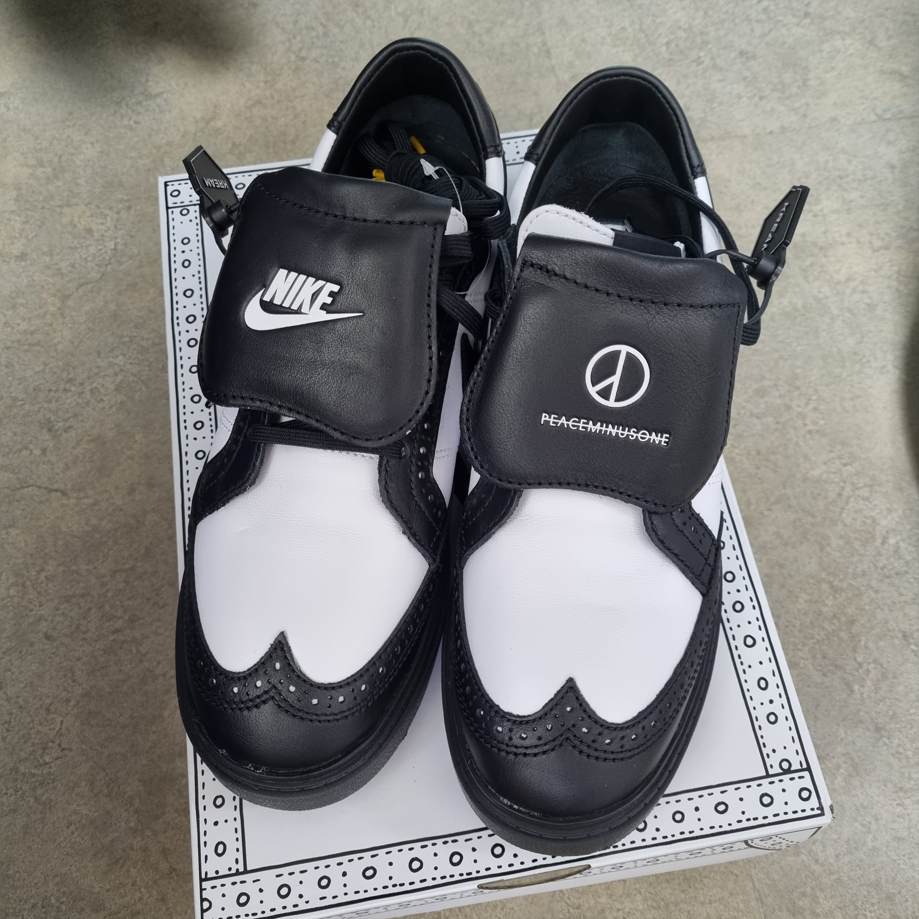 Nike x Peaceminusone Kwondo1 Black and White 착용 스타일