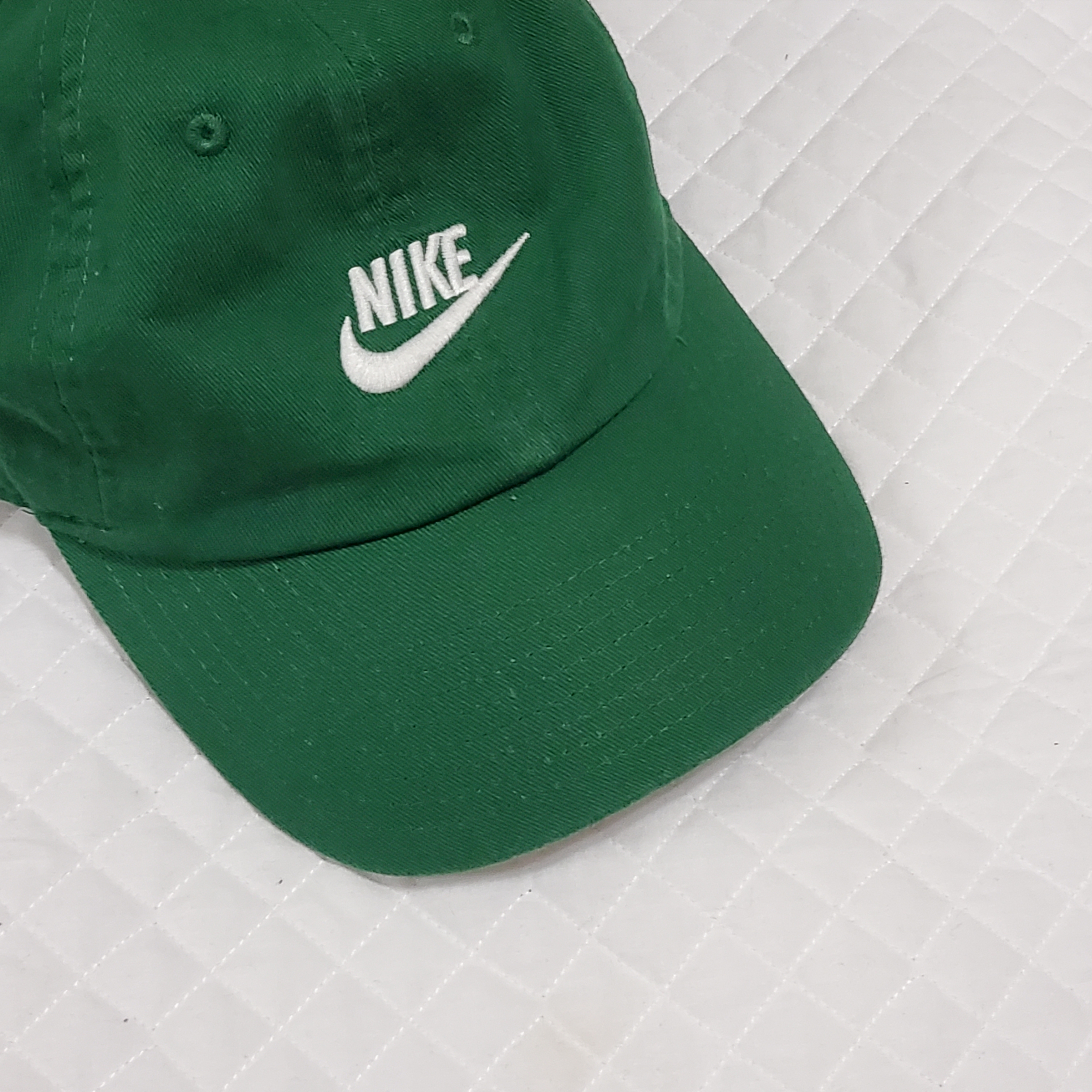 Nike Heritage 86 Futura Washed Cap Gorge Green 착용 스타일