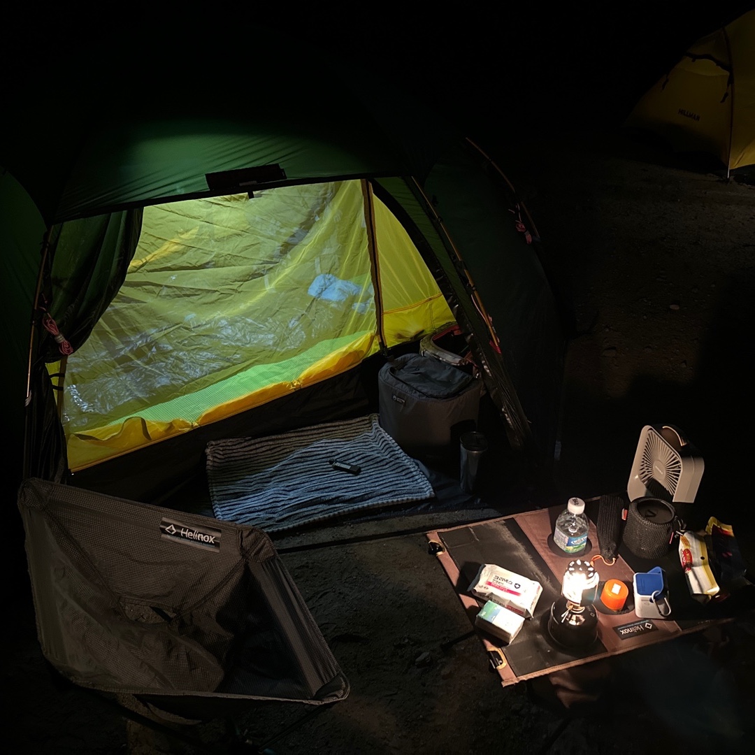 Helinox Table One Coyote Tan, Nike ACG Air Mowabb Trails End Brown 2021 착용 스타일 - 2