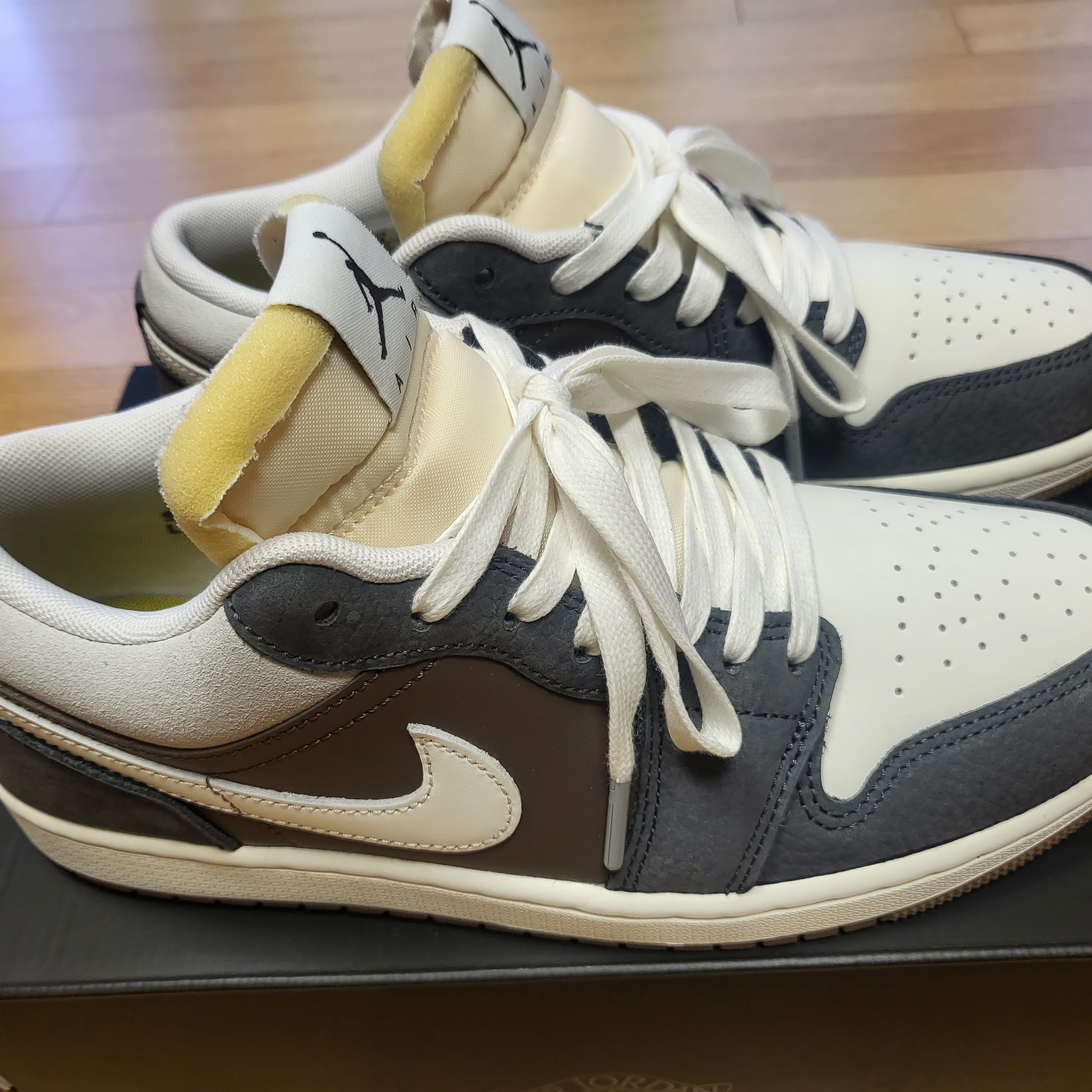Jordan 1 Low Kkachi 착용 스타일 - 2