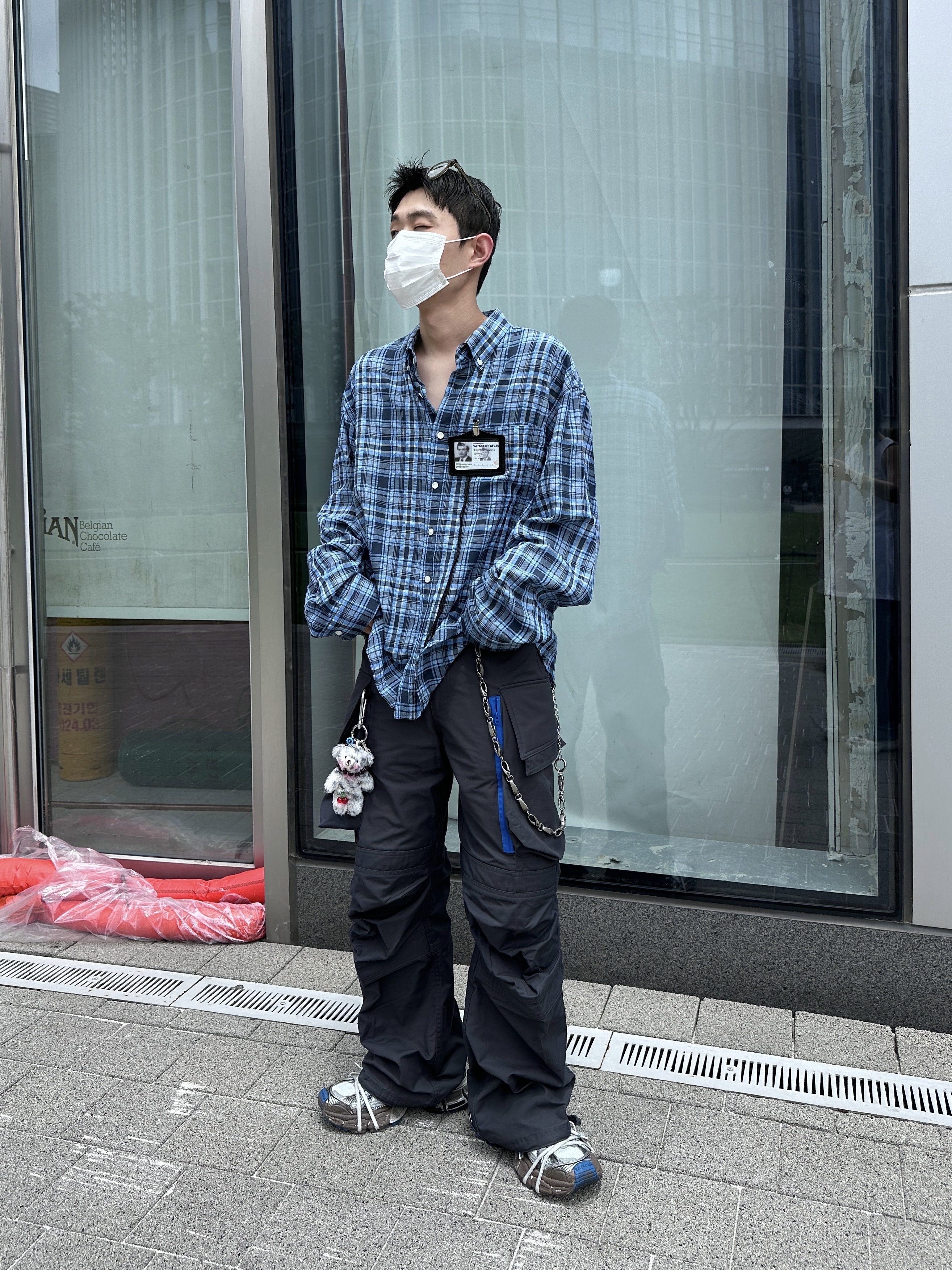 Balenciaga 3XL Sneakers Worn Out Grey White Blue 착용 스타일 - 3