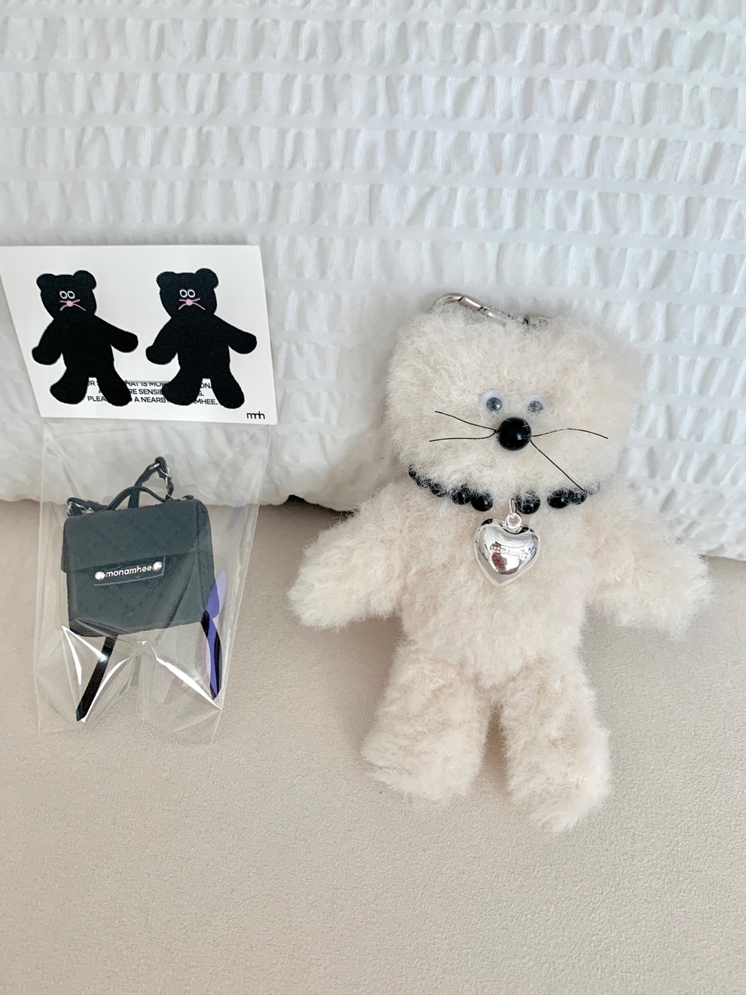 [KREAM 단독] Monamhee Creami Keyring Cream 착용 스타일 - 2