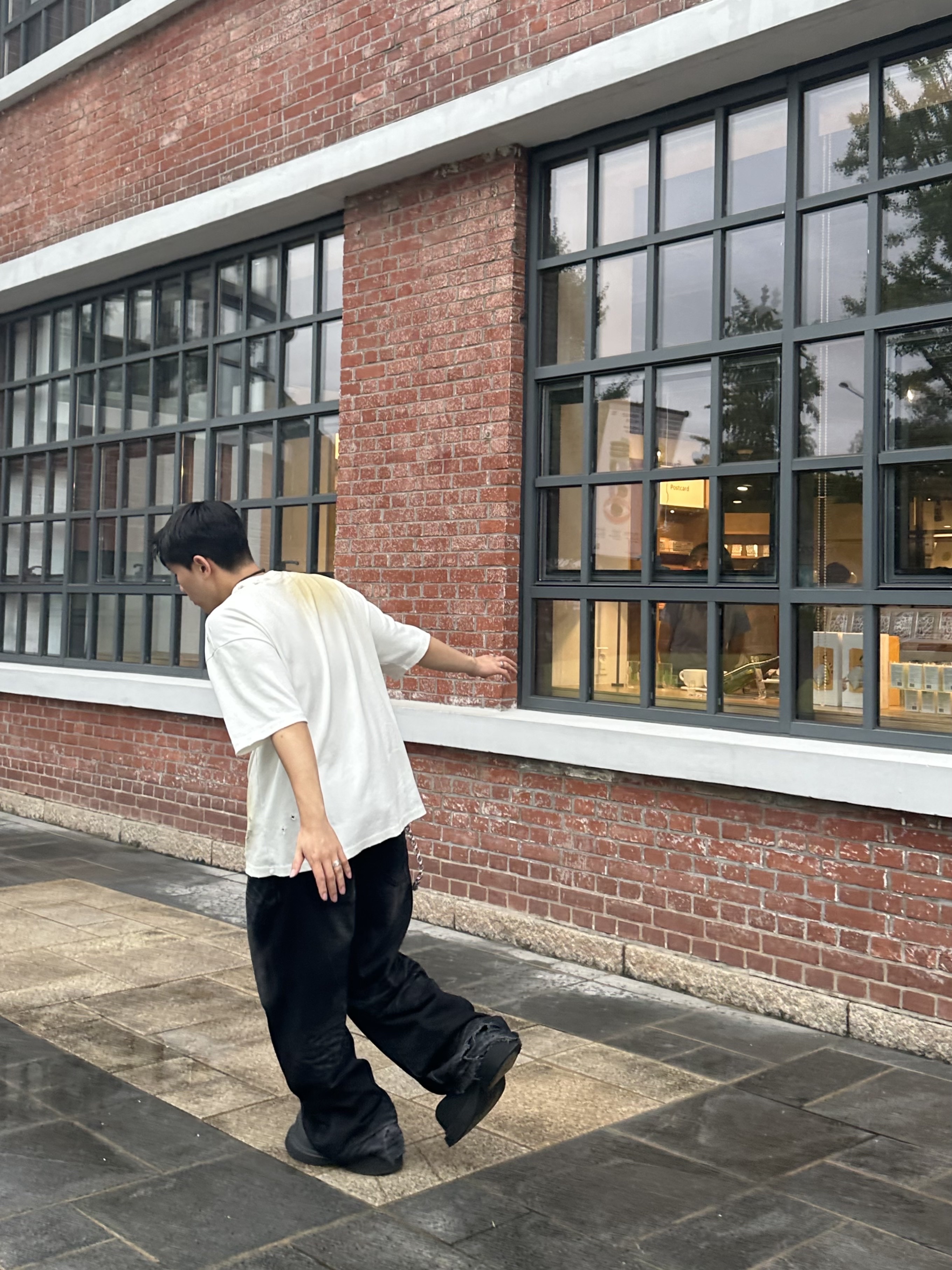 Balenciaga Steroid Derby Black, Our Legacy Ladon Leather Keychain Olive 착용 스타일 - 2