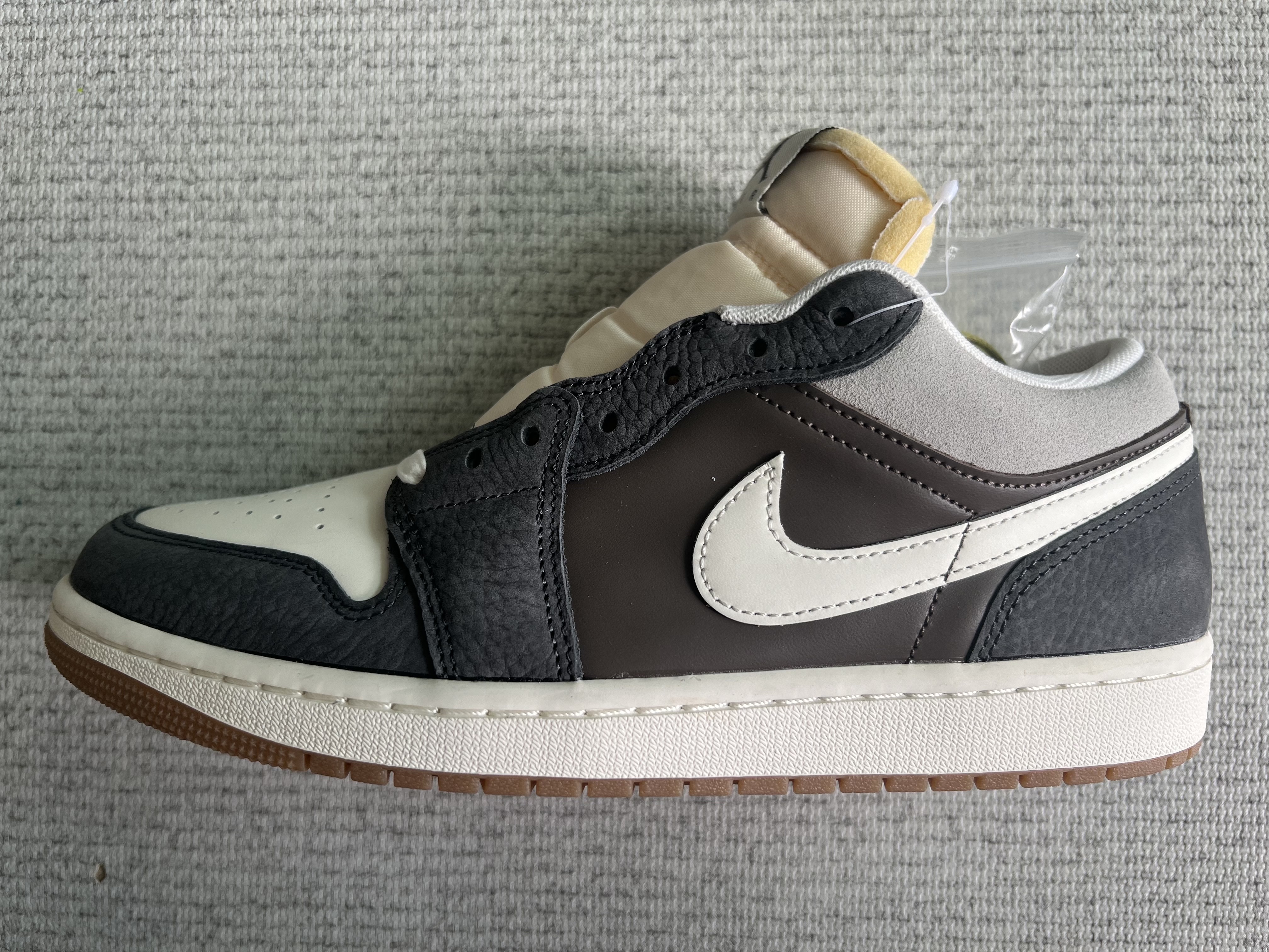 Jordan 1 Low Kkachi 착용 스타일
