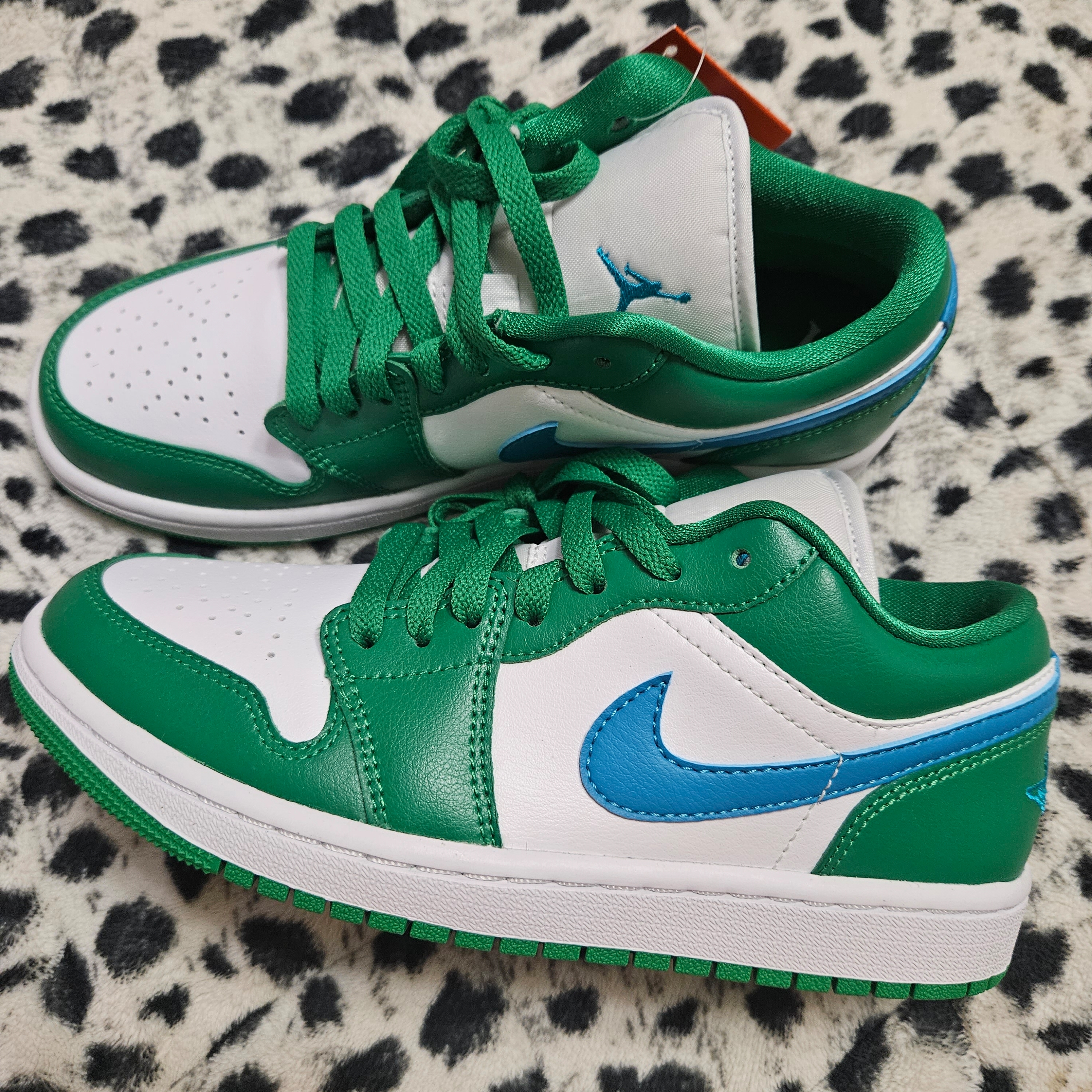 (W) Jordan 1 Low Lucky Green 착용 스타일