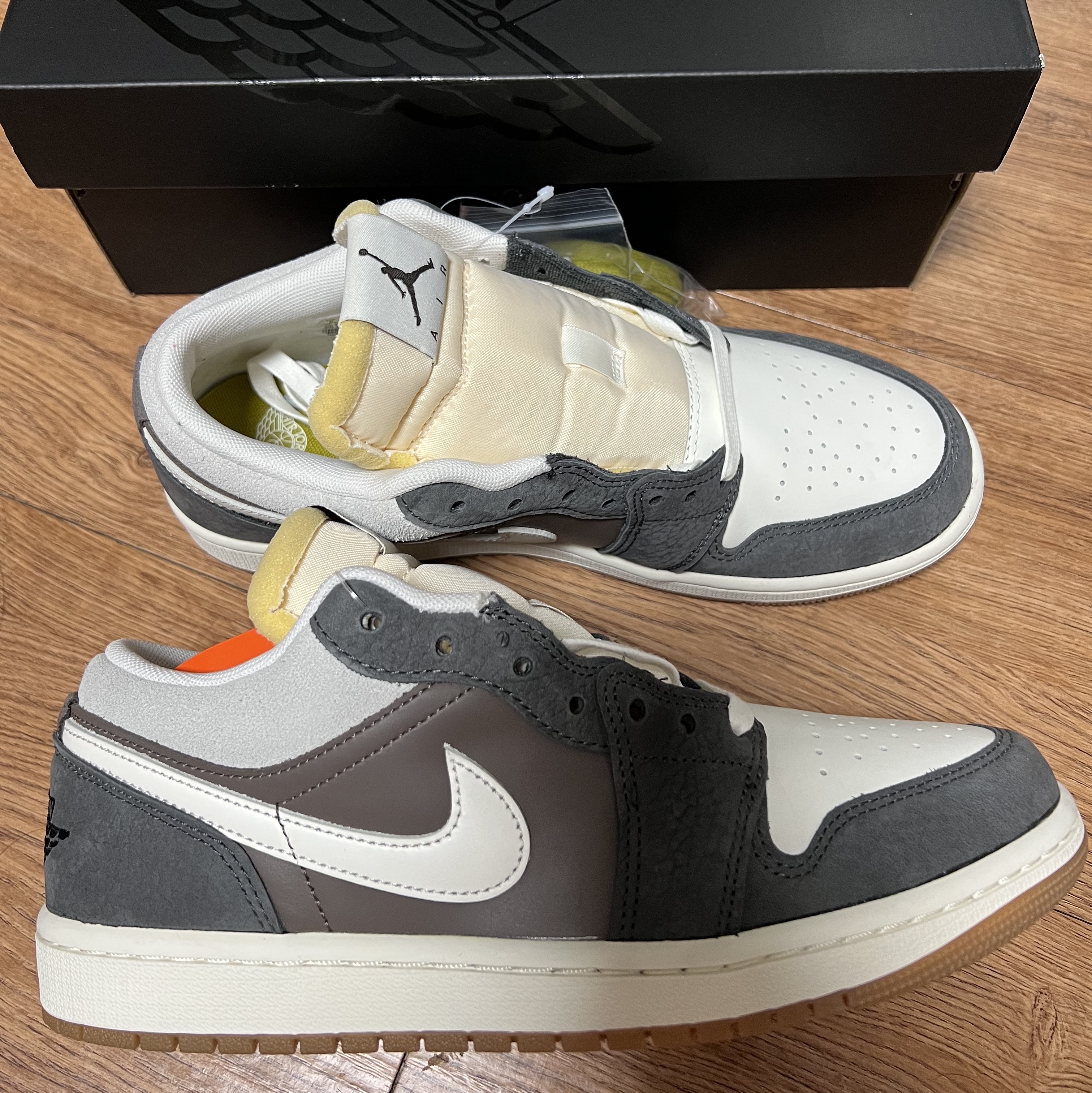Jordan 1 Low Kkachi 착용 스타일