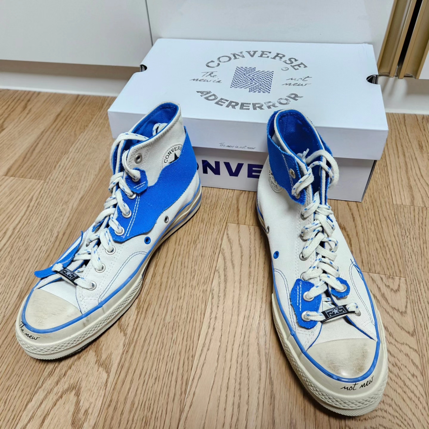 Converse x Ader Error Chuck 70 High White 착용 스타일 - 1