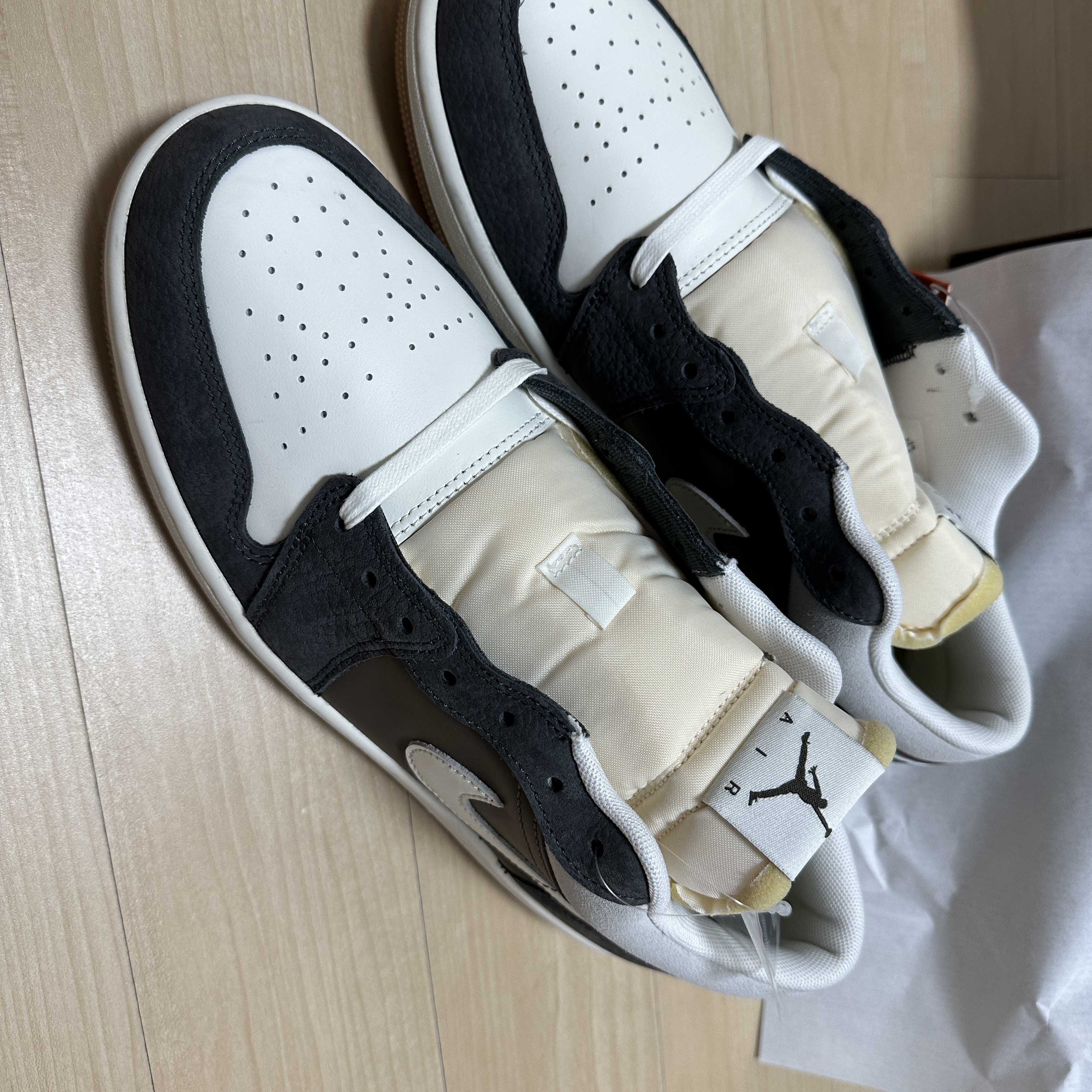 Jordan 1 Low Kkachi 착용 스타일