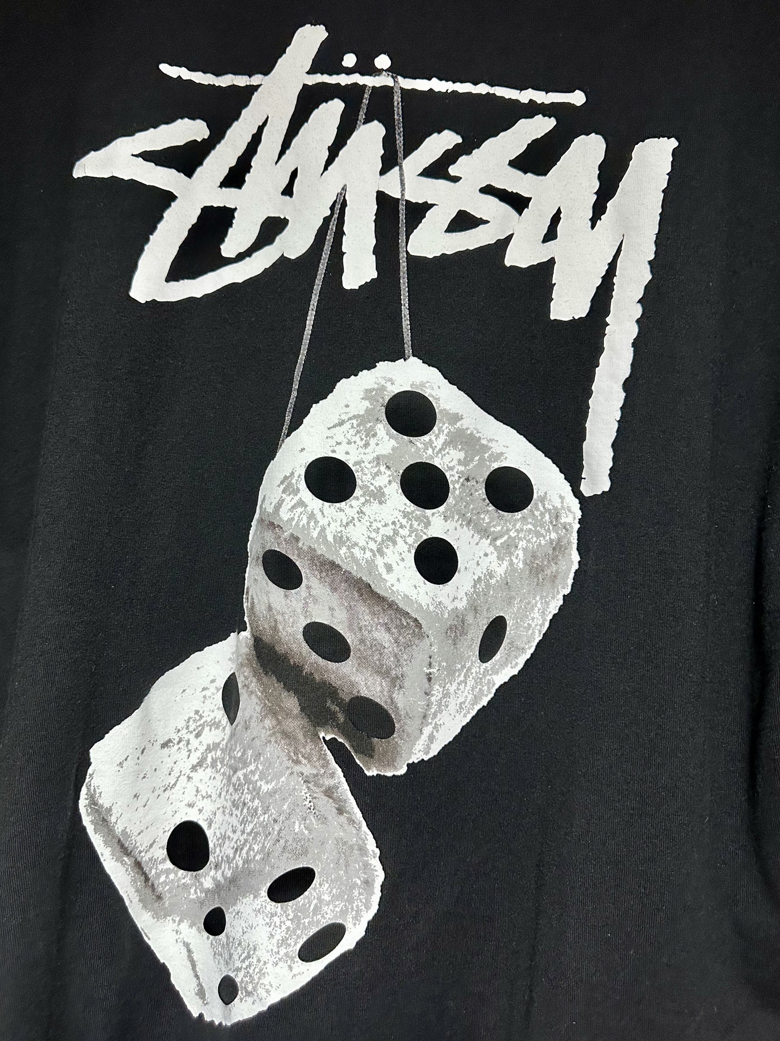 Stussy Fuzzy Dice T-Shirt Black 착용 스타일