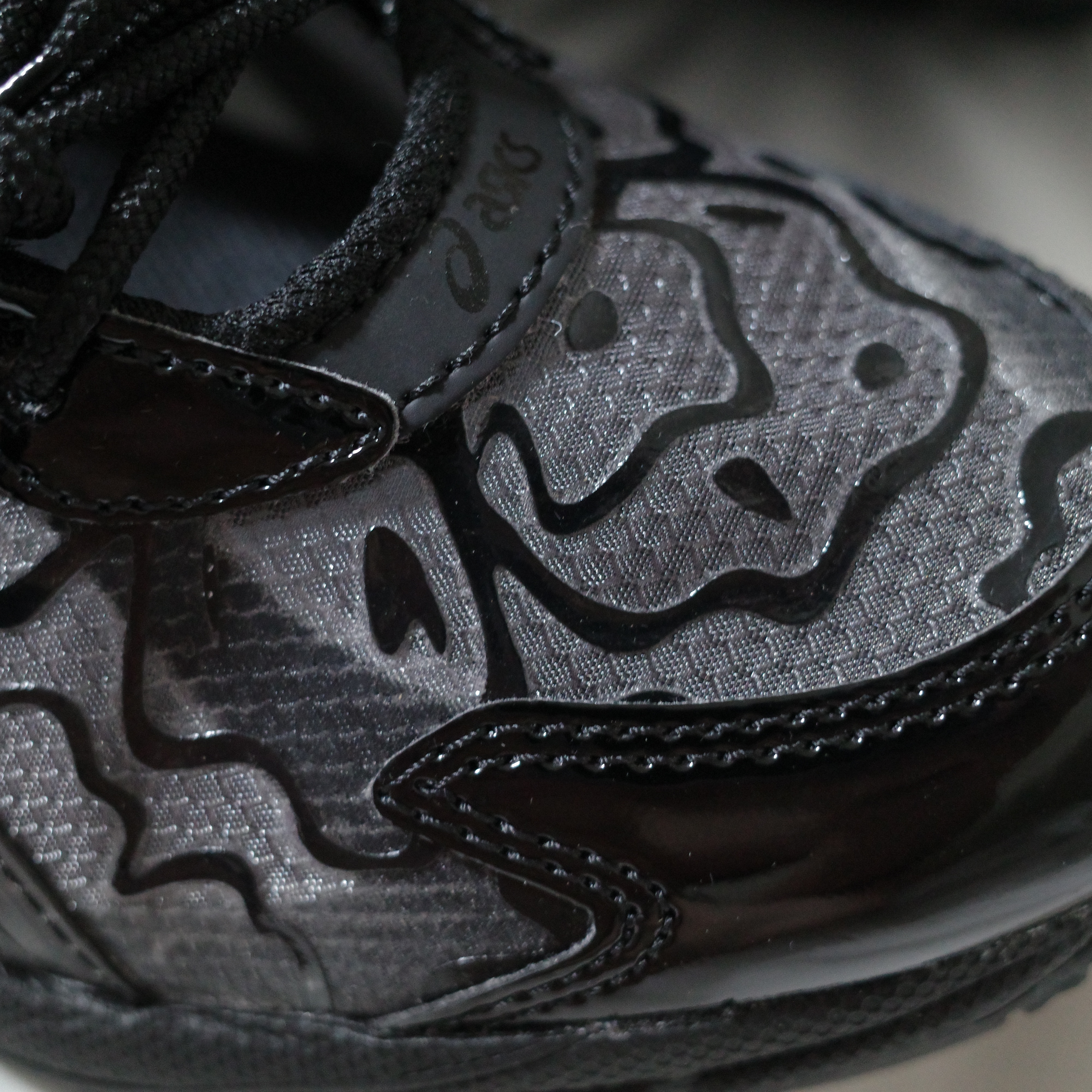 Asics x Cecilie Bahnsen GT-2160 Black 착용 스타일 - 2
