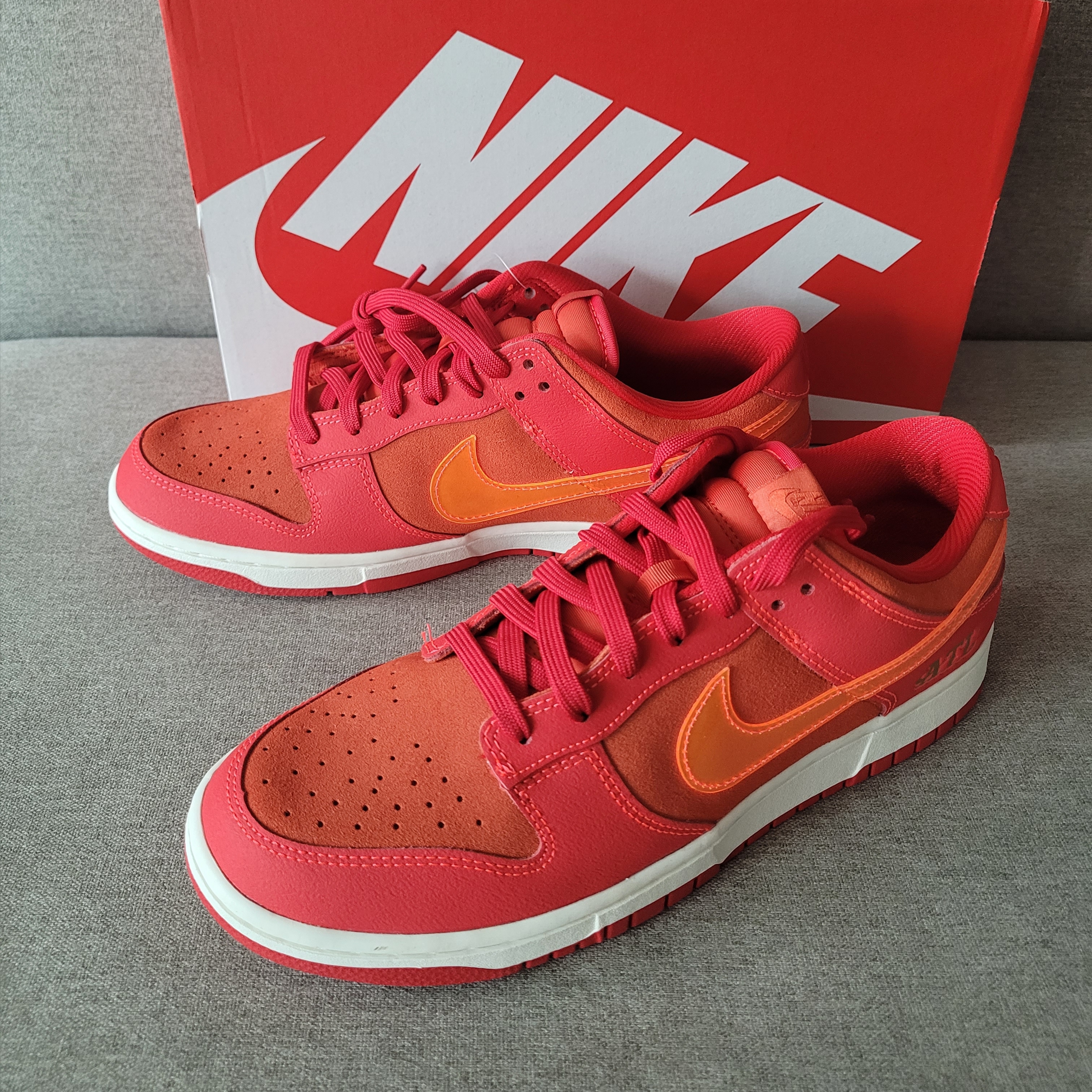 Nike Dunk Low ATL 착용 스타일