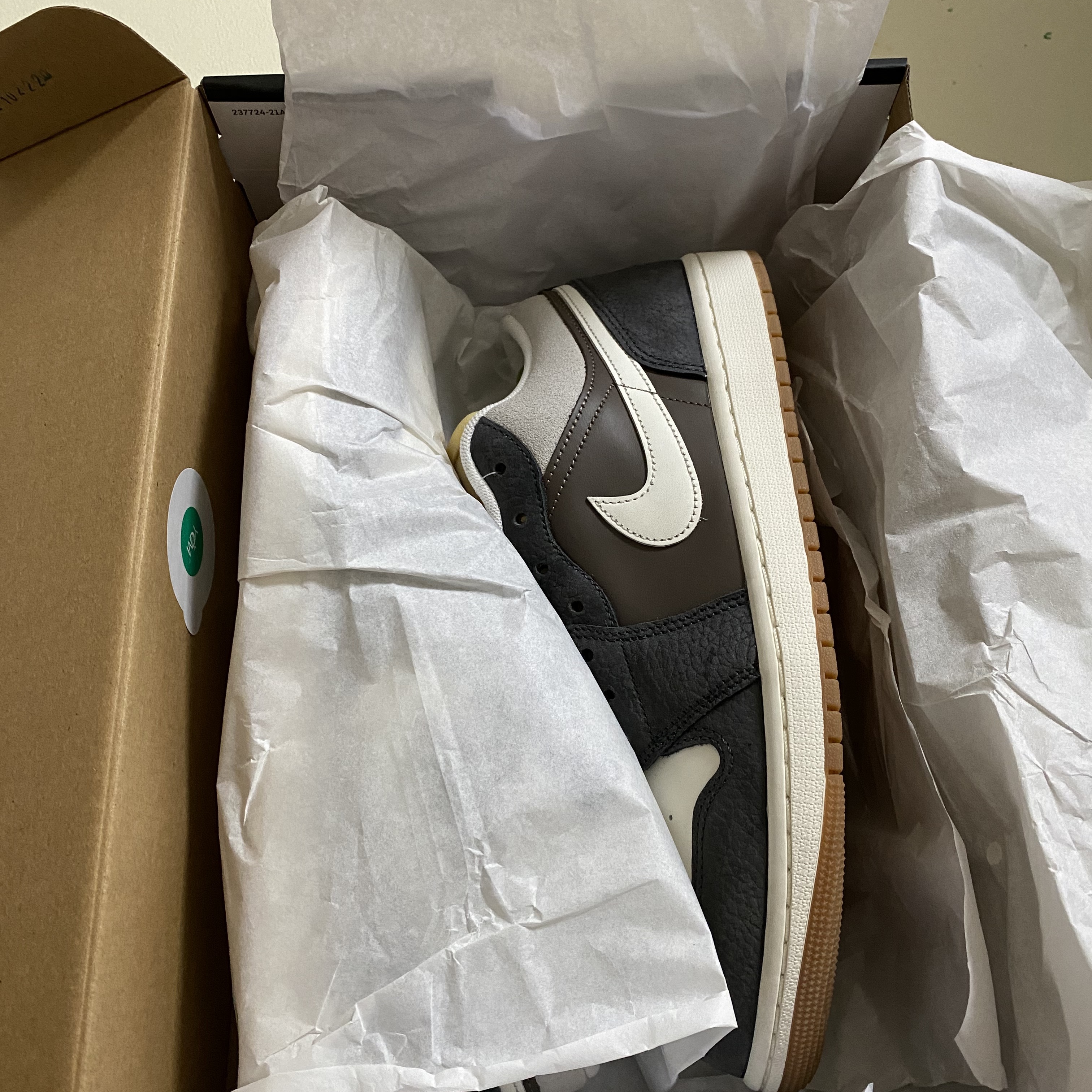 Jordan 1 Low Kkachi 착용 스타일