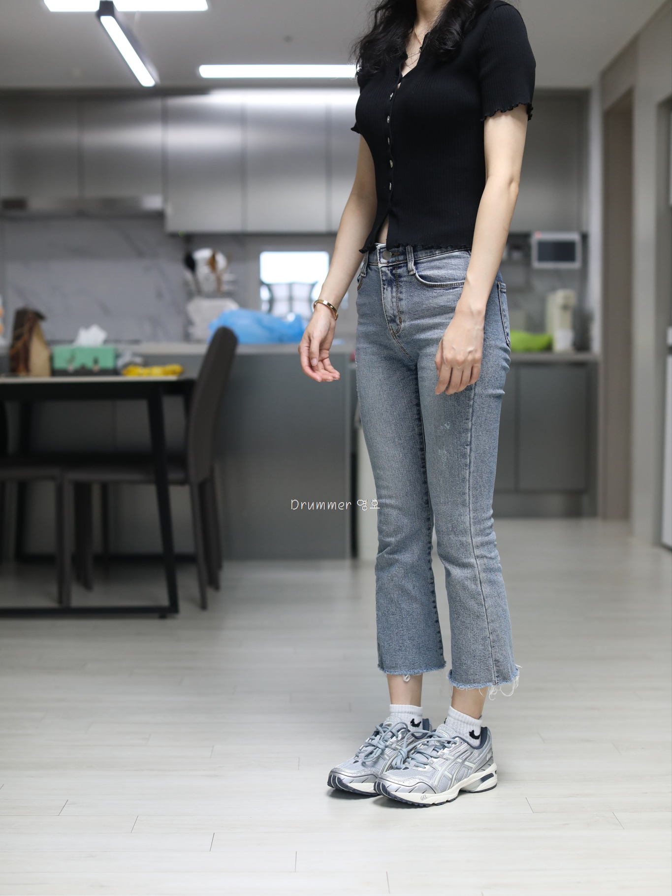 Asics Gel-1090 Piedmont Grey 착용 스타일