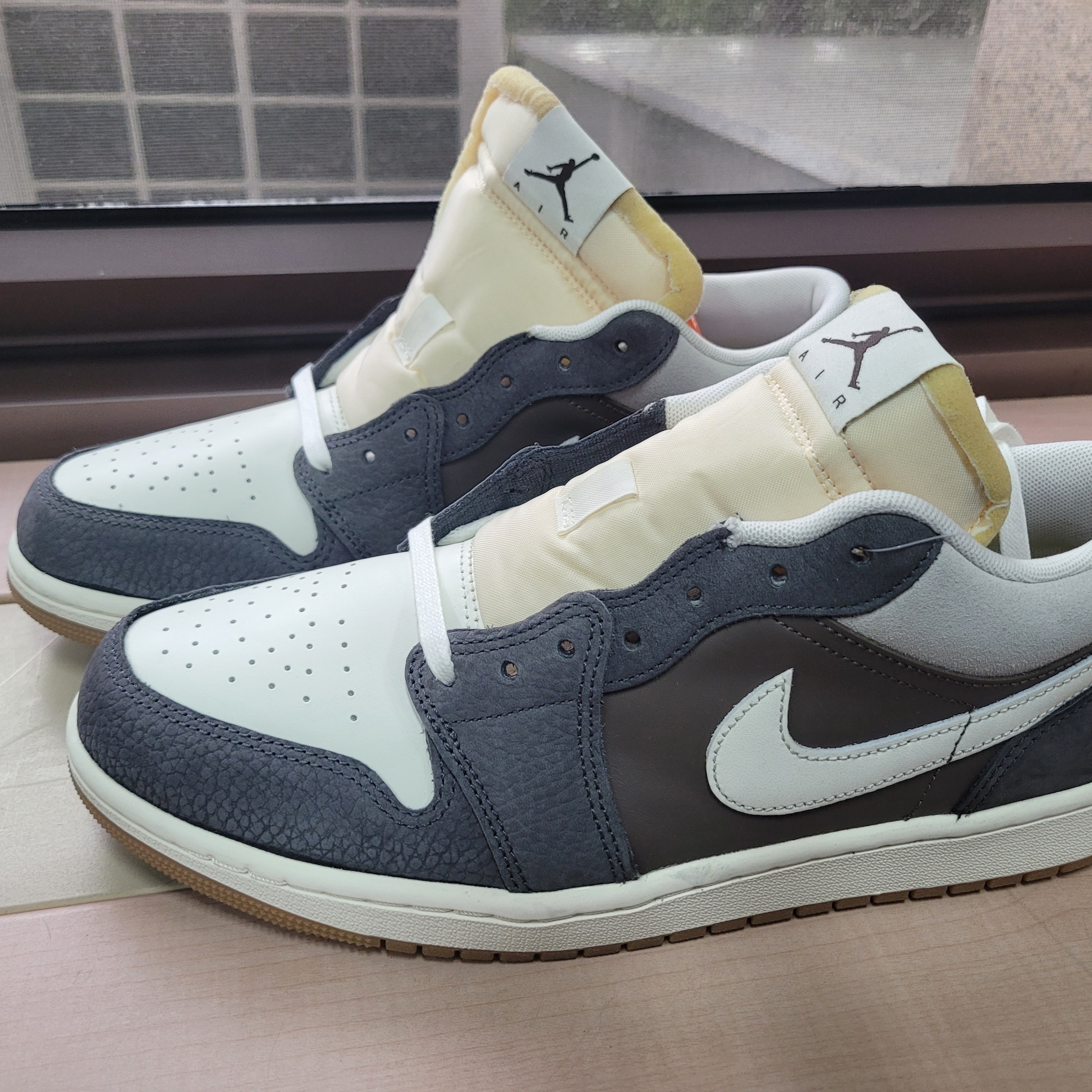 Jordan 1 Low Kkachi 착용 스타일 - 3
