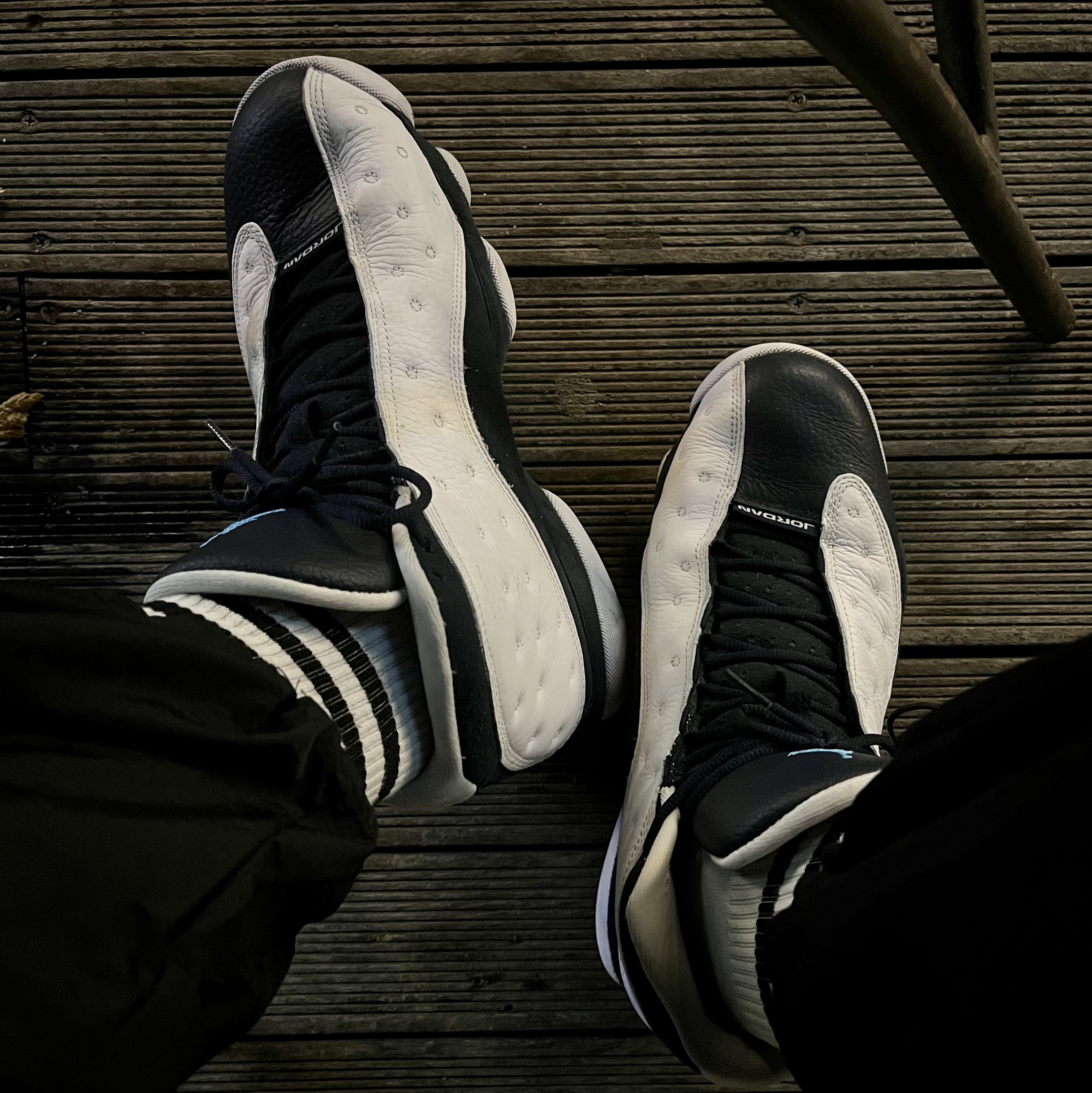 Jordan 13 Retro Obsidian 착용 스타일