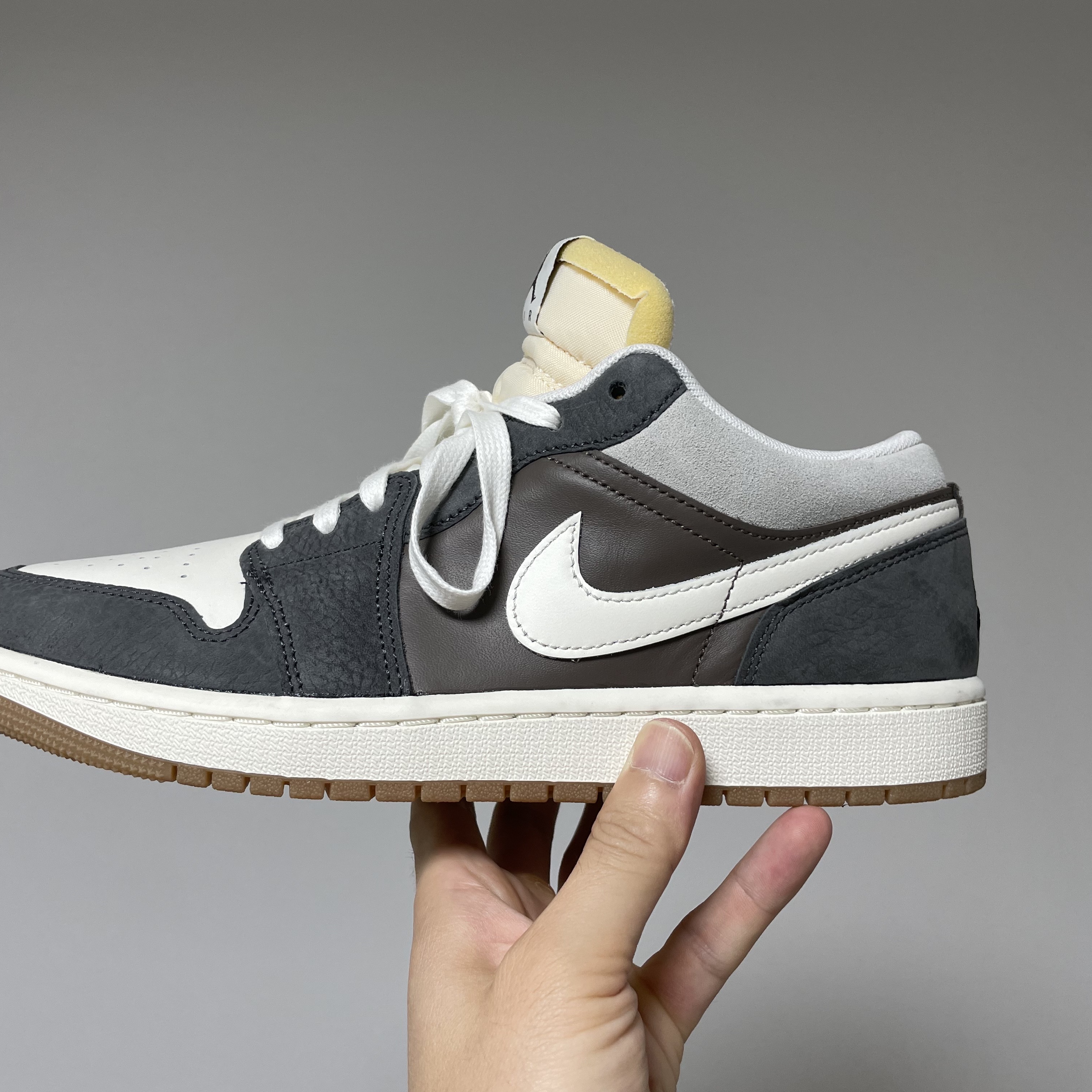 Jordan 1 Low Kkachi 착용 스타일 - 2