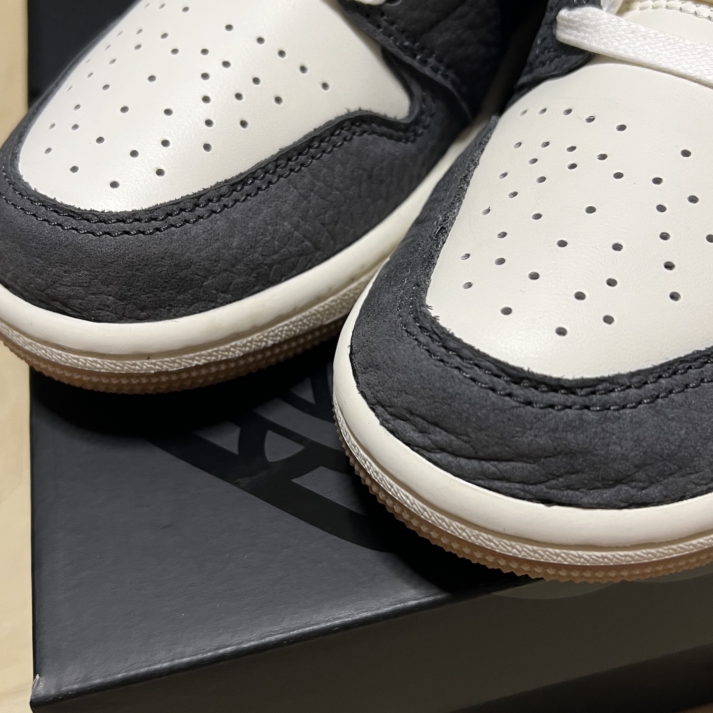 Jordan 1 Low Kkachi 착용 스타일 - 3