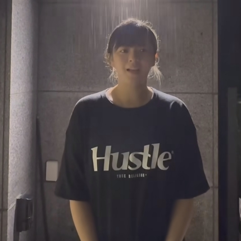 True Religion Origin Logo T-Shirt Black 착용 스타일