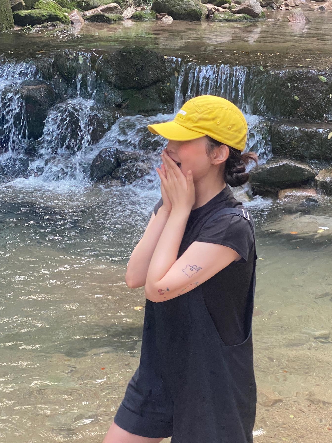 Supreme Washed Chino Twill Camp Cap Yellow - 23SS 착용 스타일 - 2