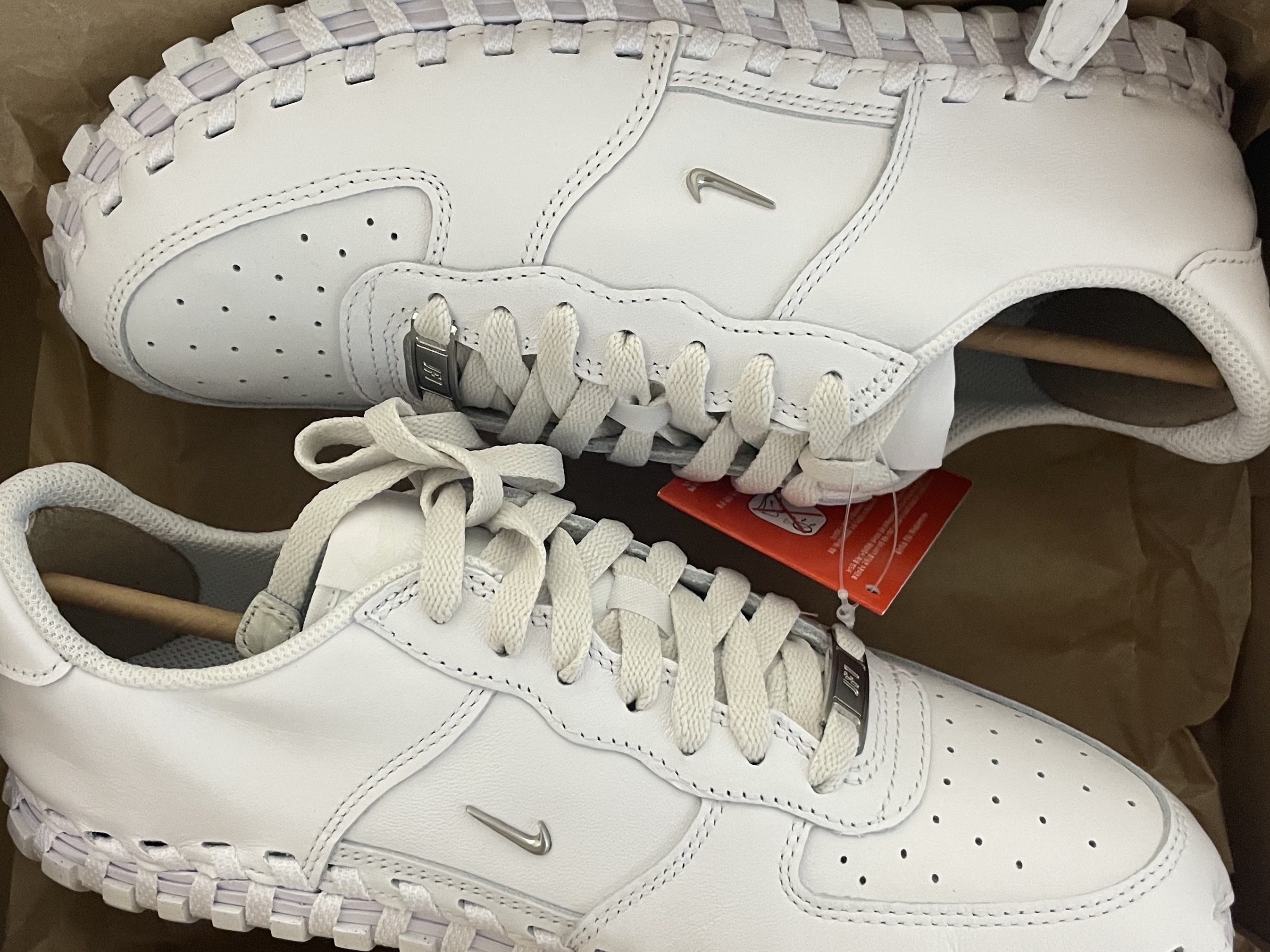 Nike x Jacquemus J Force 1 Low LX SP White 착용 스타일 - 2