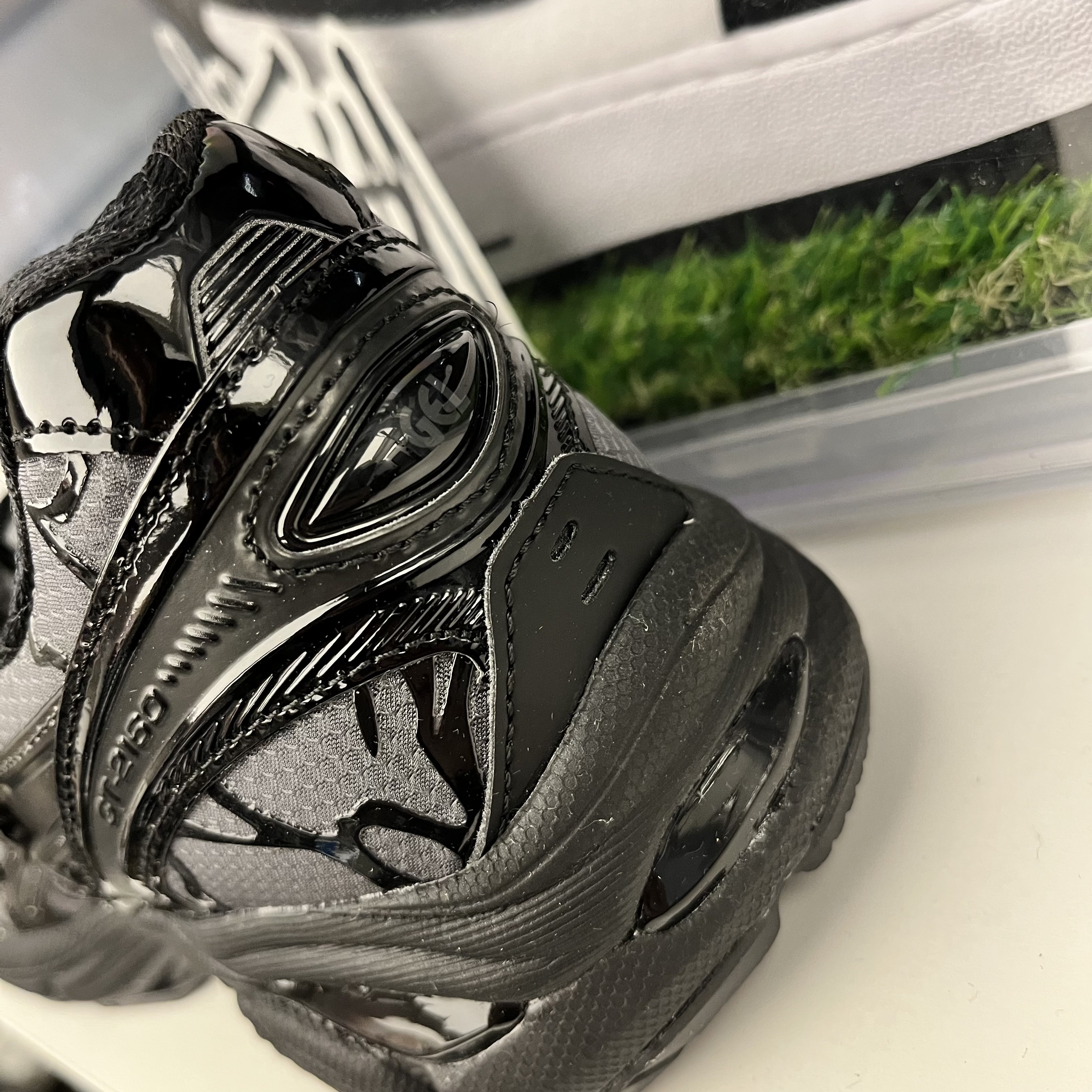 Asics x Cecilie Bahnsen GT-2160 Black 착용 스타일 - 3