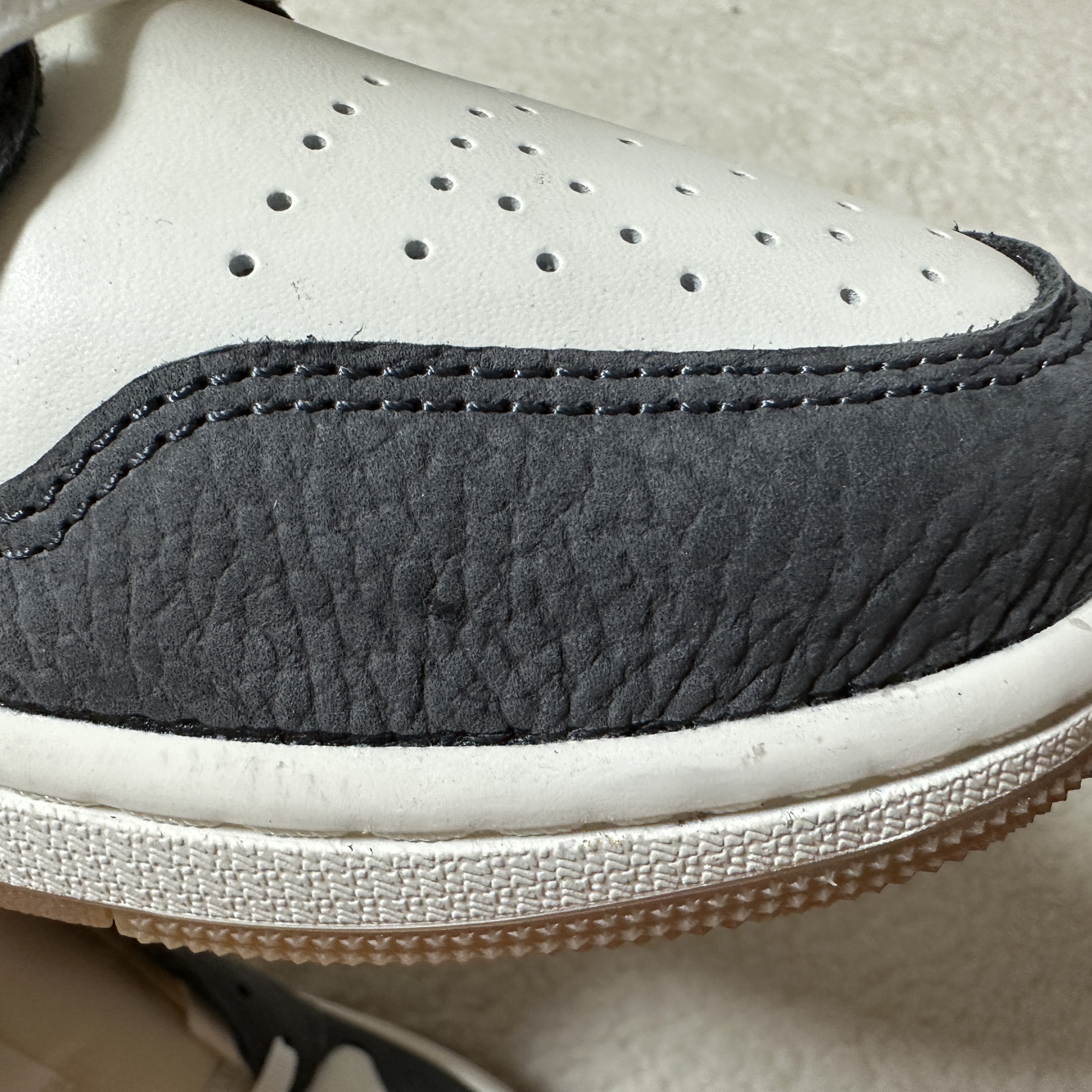 Jordan 1 Low Kkachi 착용 스타일 - 1