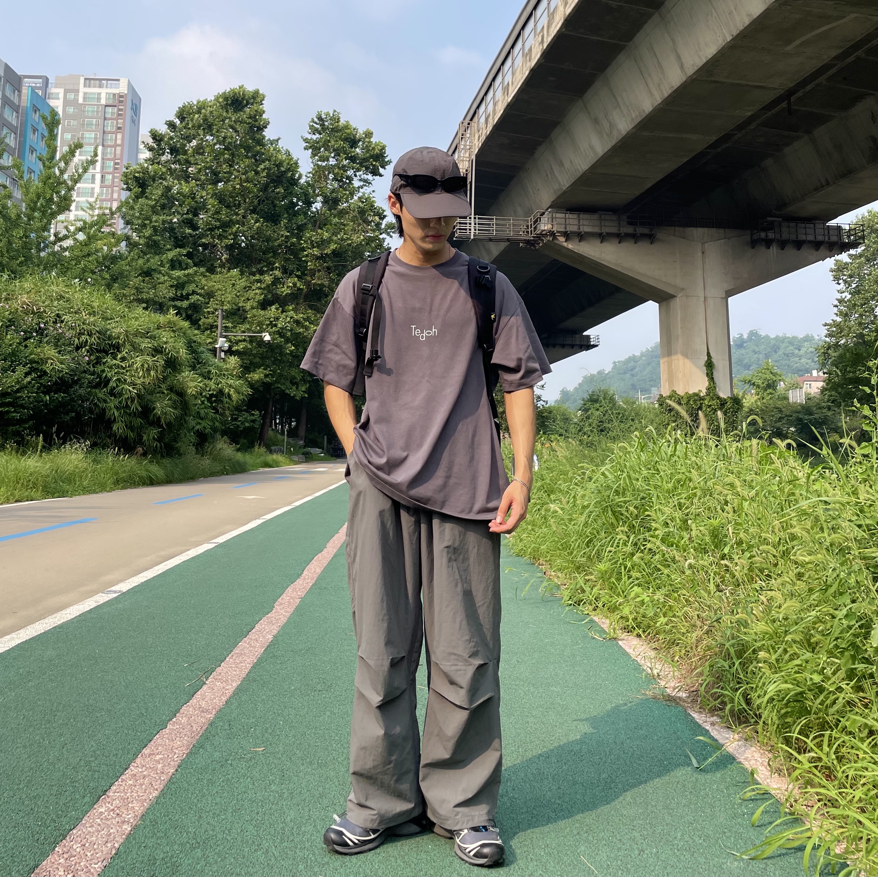 Salomon XT-6 Gore-Tex Black Ebony 착용 스타일 - 1
