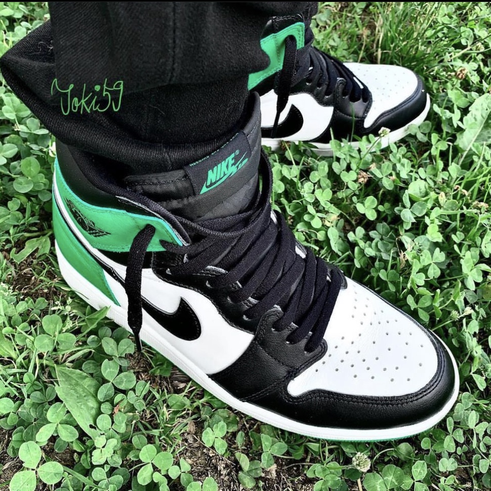 Jordan 1 Retro High OG Black and Lucky Green 착용 스타일 - 5