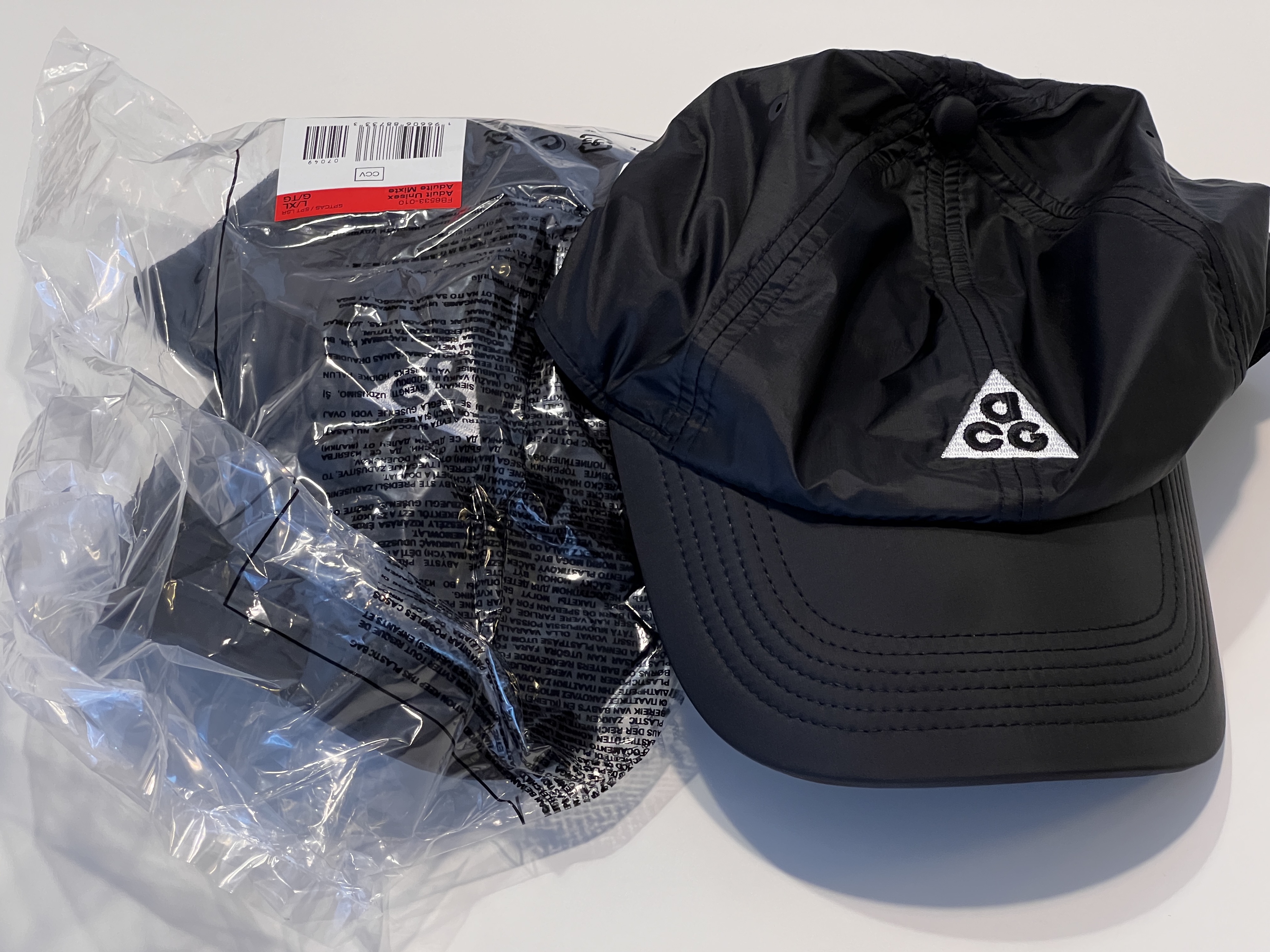 Nike ACG Trail Cap Black 착용 스타일