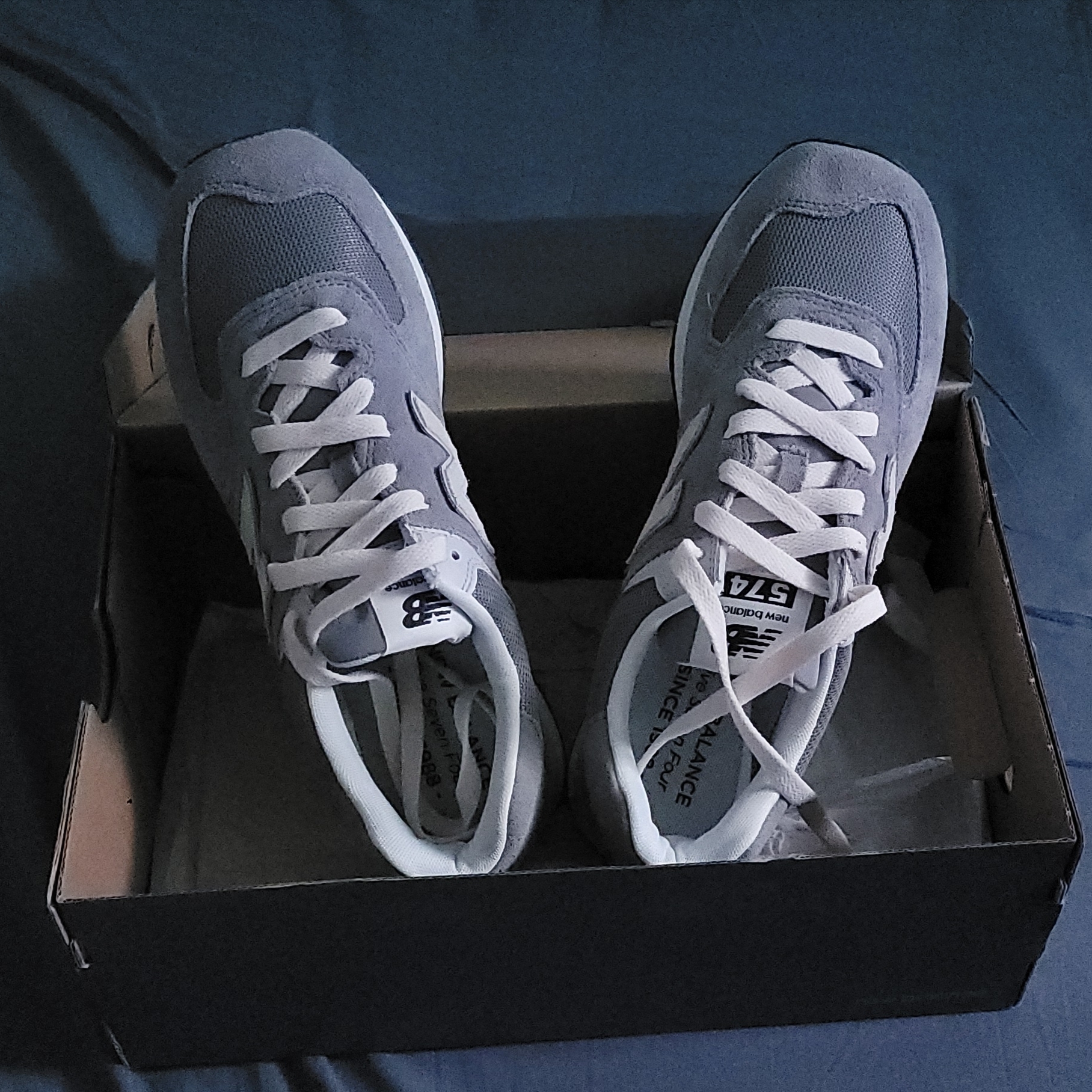 New Balance 574 Classics Reimagined Gray 착용 스타일