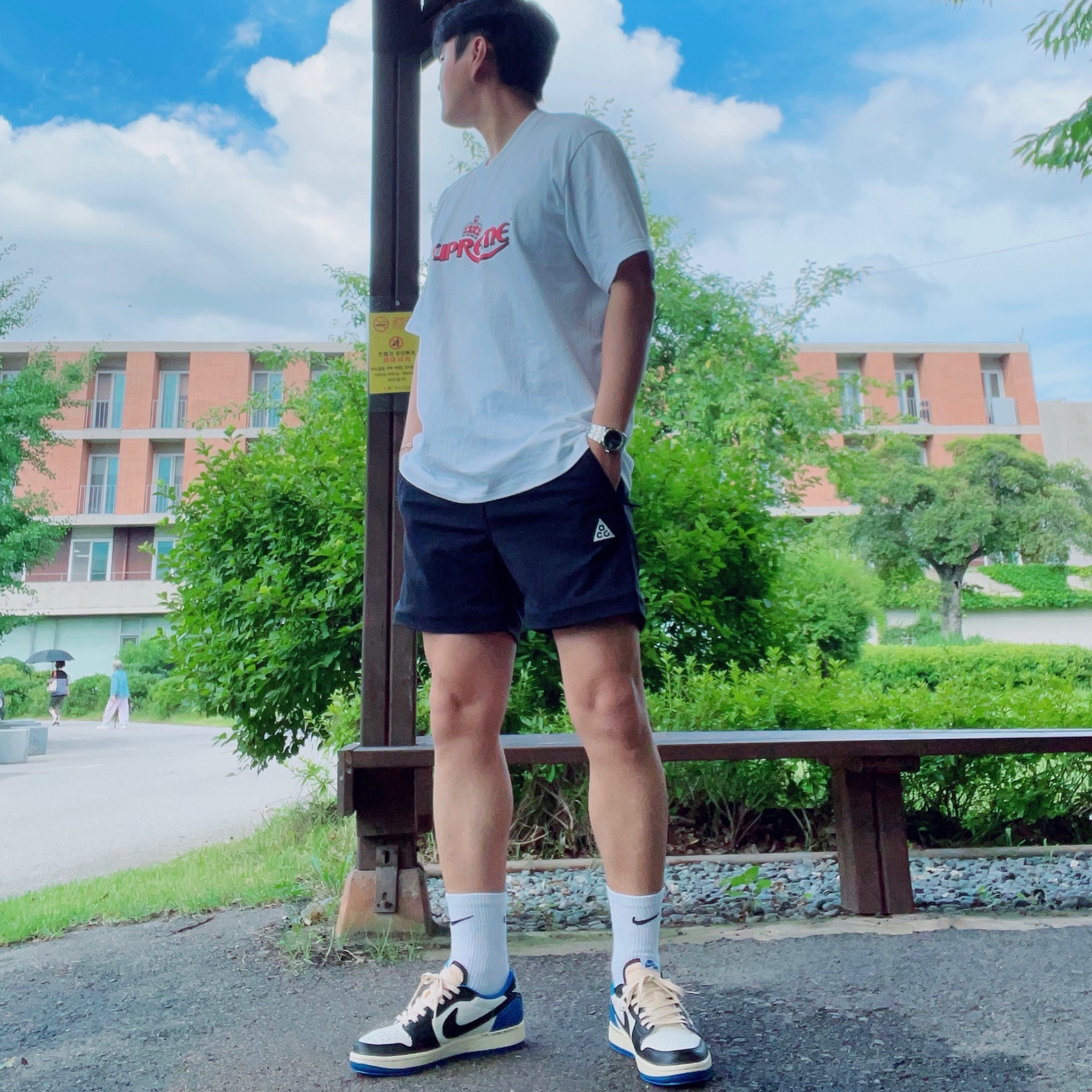 Jordan 1 x Travis Scott x Fragment Retro Low OG SP Military Blue, (W) Nike ACG Smith Summit Zip-Off Pants Black - Asia 착용 스타일