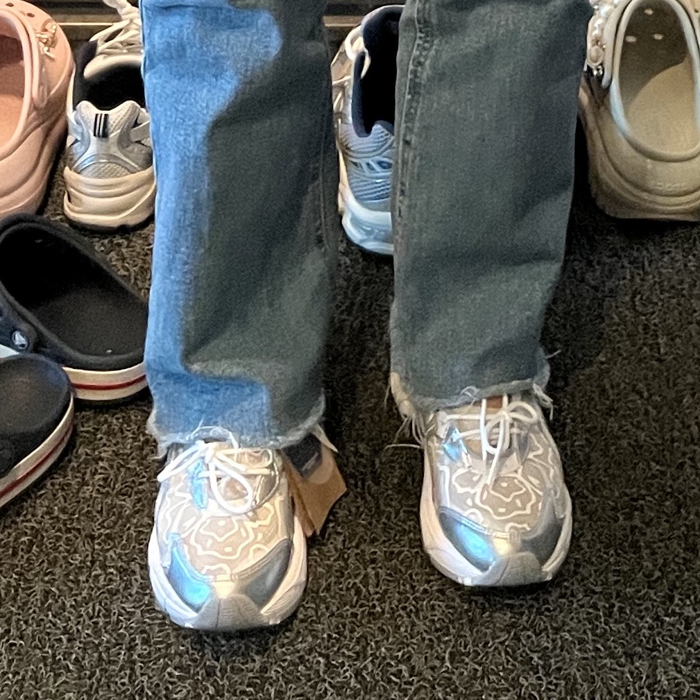 Asics x Cecilie Bahnsen GT-2160 White 착용 스타일
