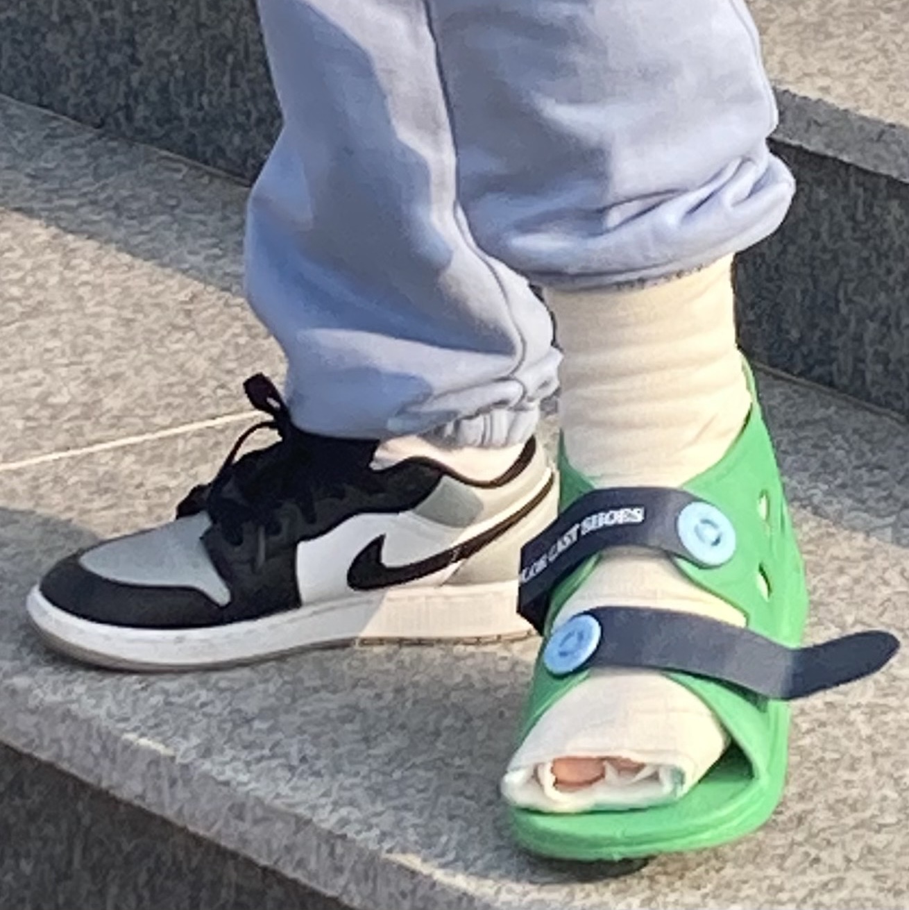 (GS) Jordan 1 Low Light Smoke Grey Black 착용 스타일