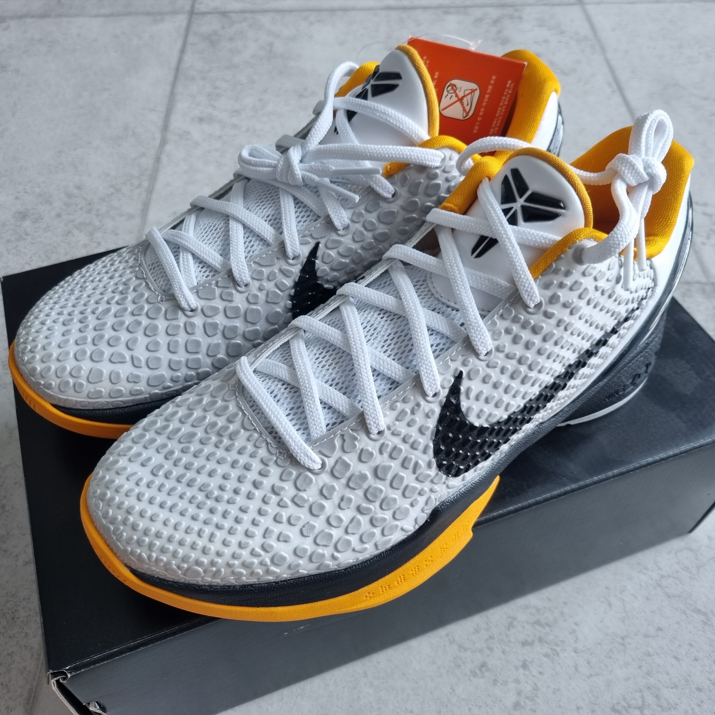 Nike Kobe 6 Protro White Del Sol 착용 스타일