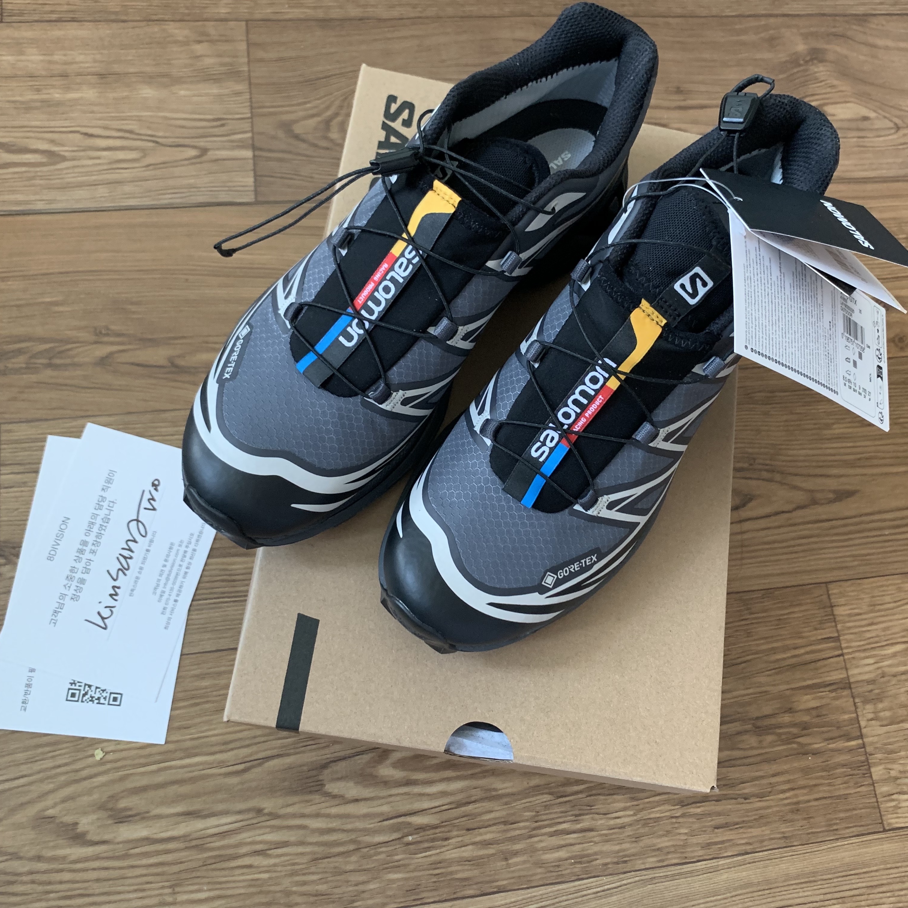 Salomon XT-6 Gore-Tex Black Ebony 착용 스타일 - 2