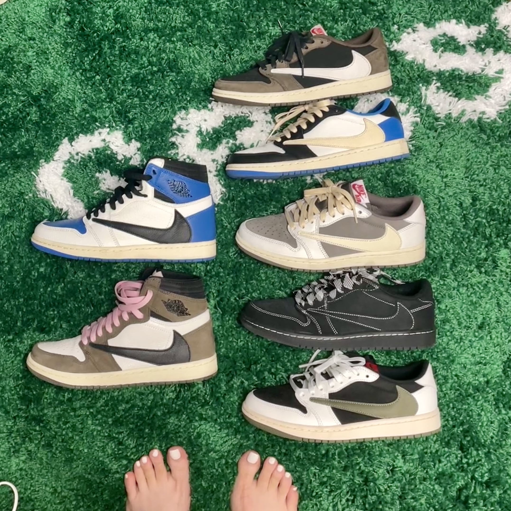 Jordan 1 x Travis Scott x Fragment Retro High OG SP Military Blue, Jordan 1 x Travis Scott Retro Low OG SP Mocha 착용 스타일