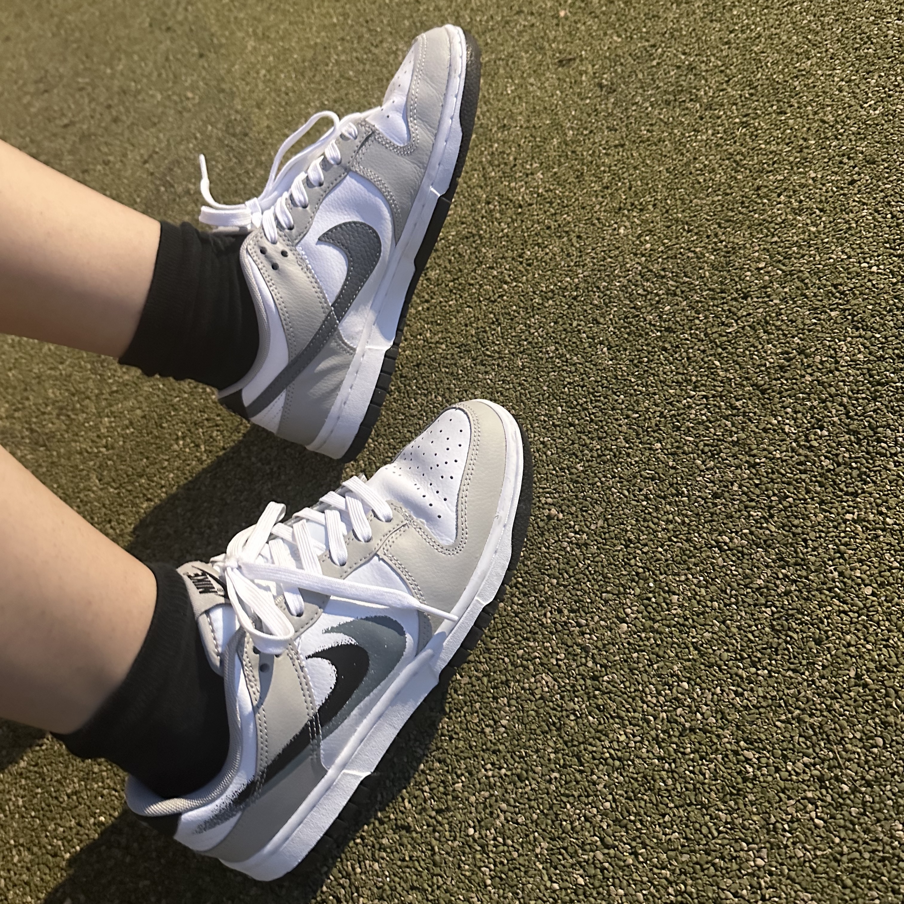 Nike Dunk Low Cool Grey White 착용 스타일