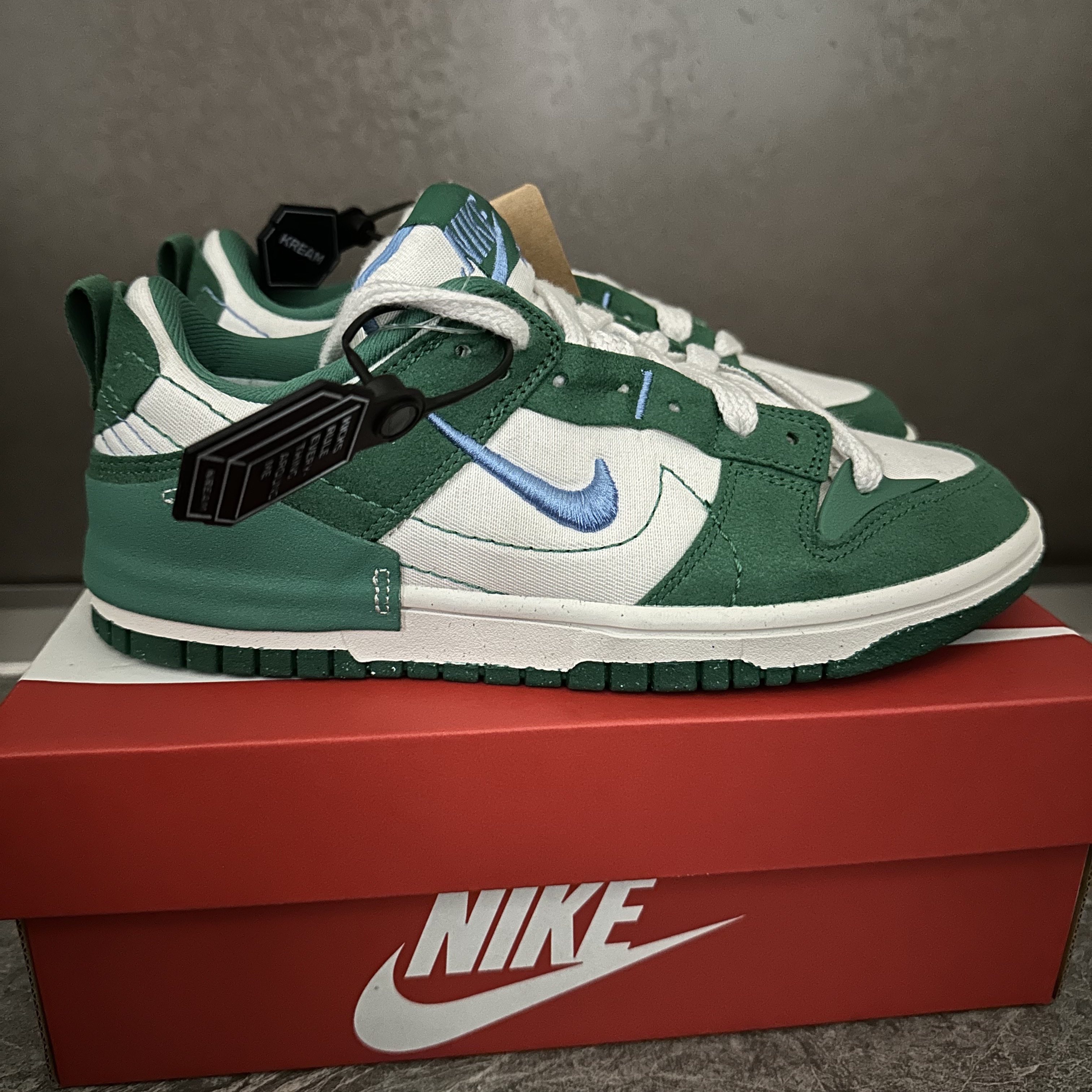 (W) Nike Dunk Low Disrupt 2 Phantom University Blue 착용 스타일
