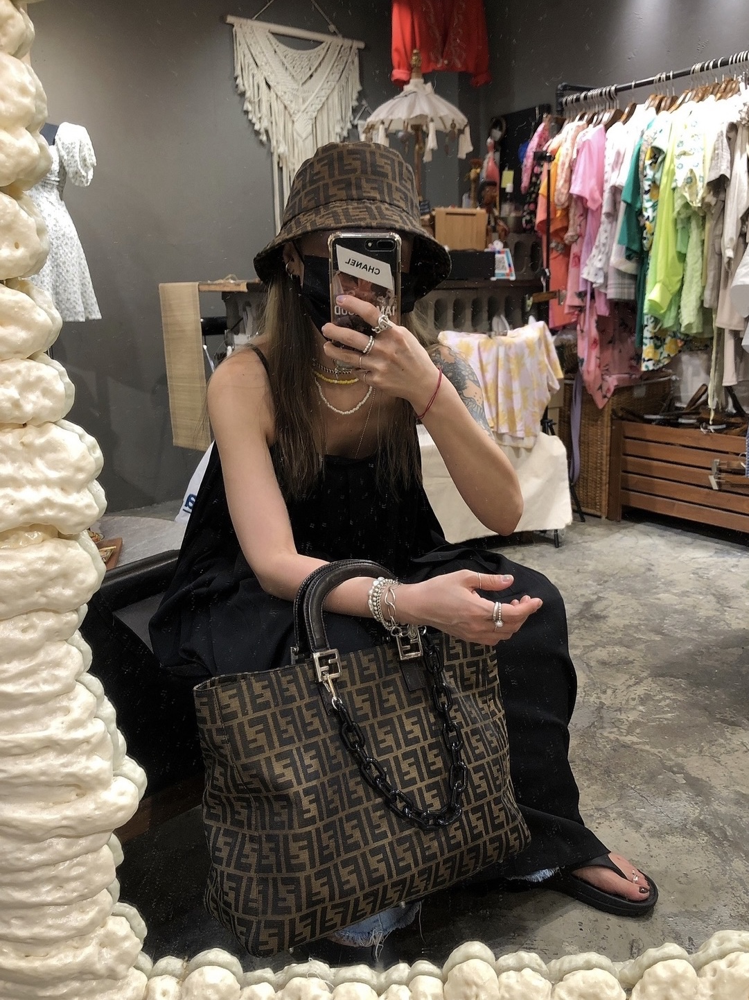 Fendi Denim Bucket Hat Blue 착용 스타일 - 1