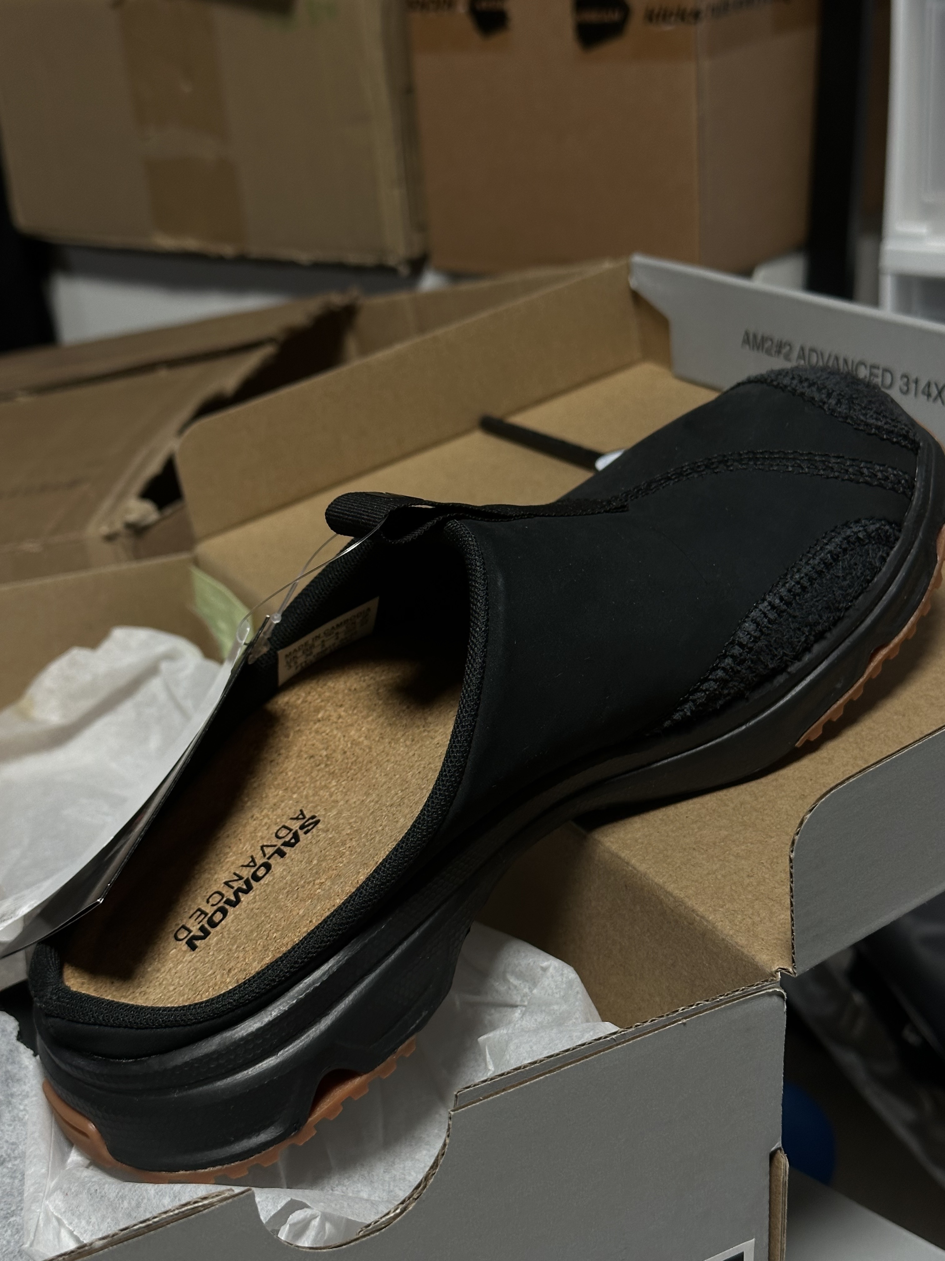Salomon RX Slide Leather ADV Black Gum 착용 스타일