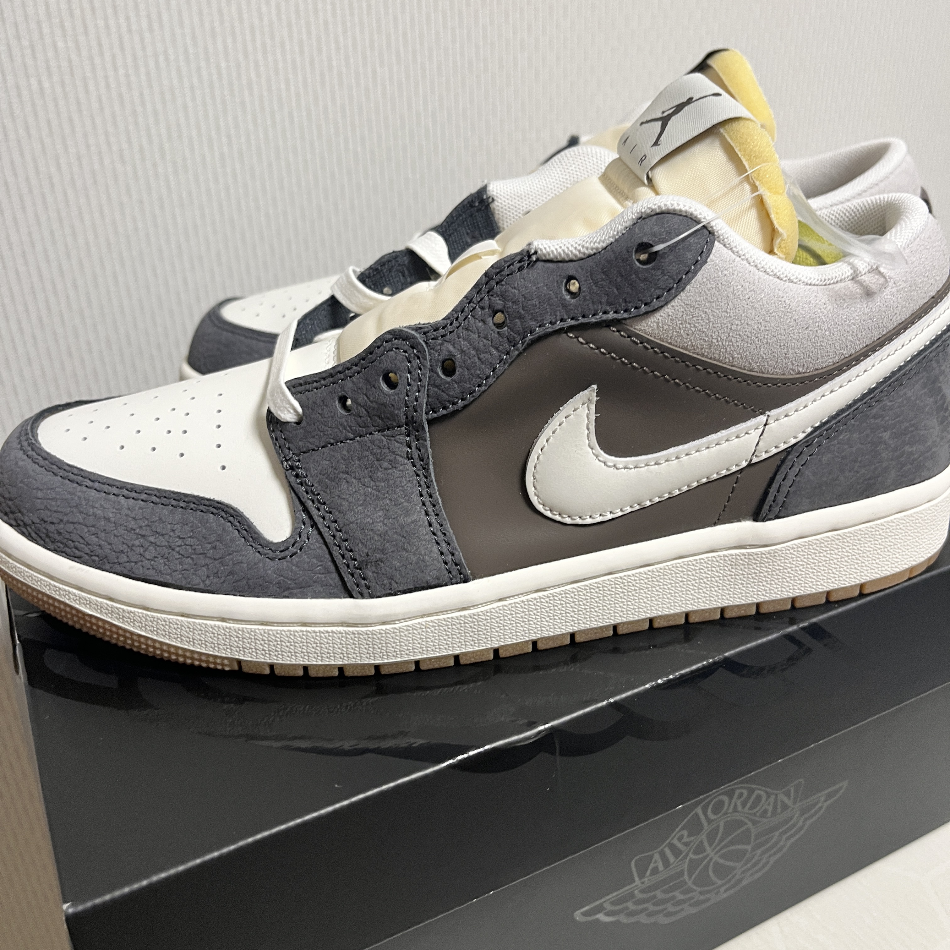 Jordan 1 Low Kkachi 착용 스타일 - 1