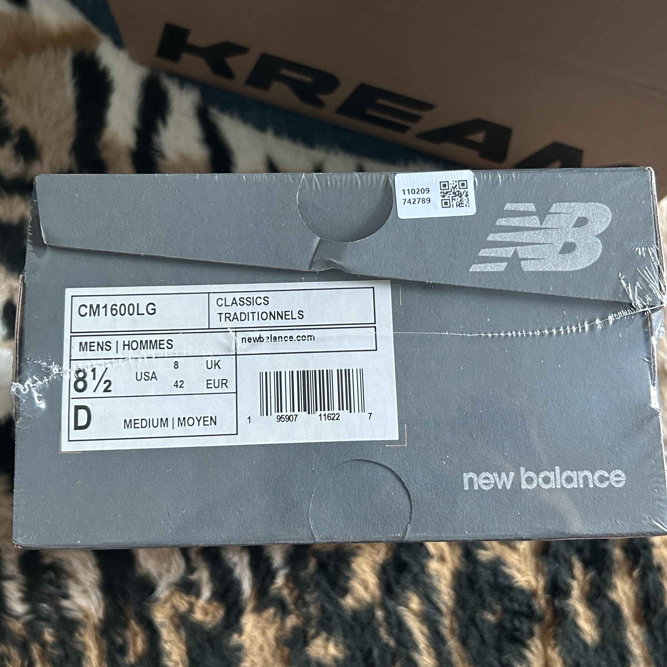 New Balance 1600 Legacy Grey 착용 스타일 - 5