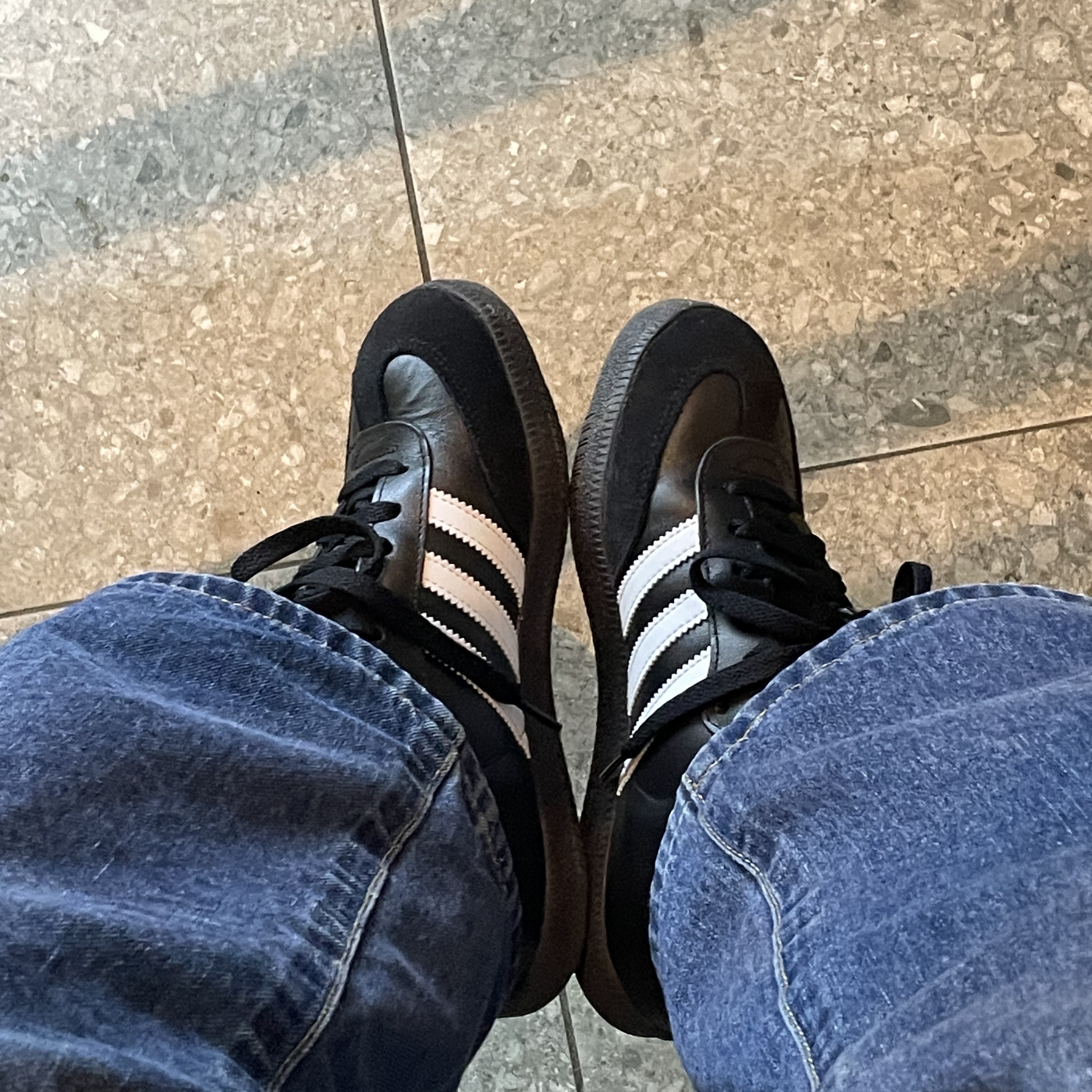 (J) Adidas Samba Classic Core Black 착용 스타일