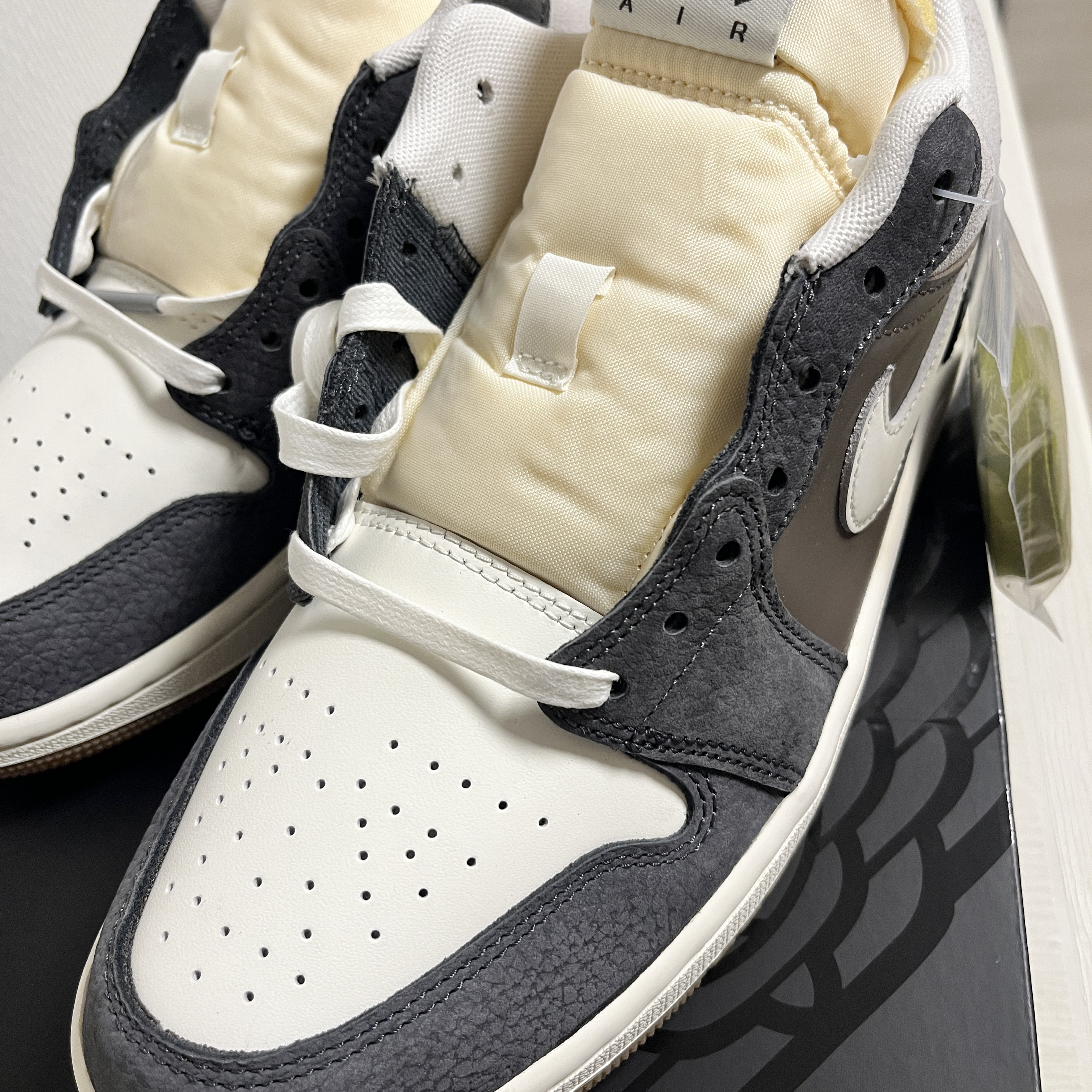 Jordan 1 Low Kkachi 착용 스타일 - 2