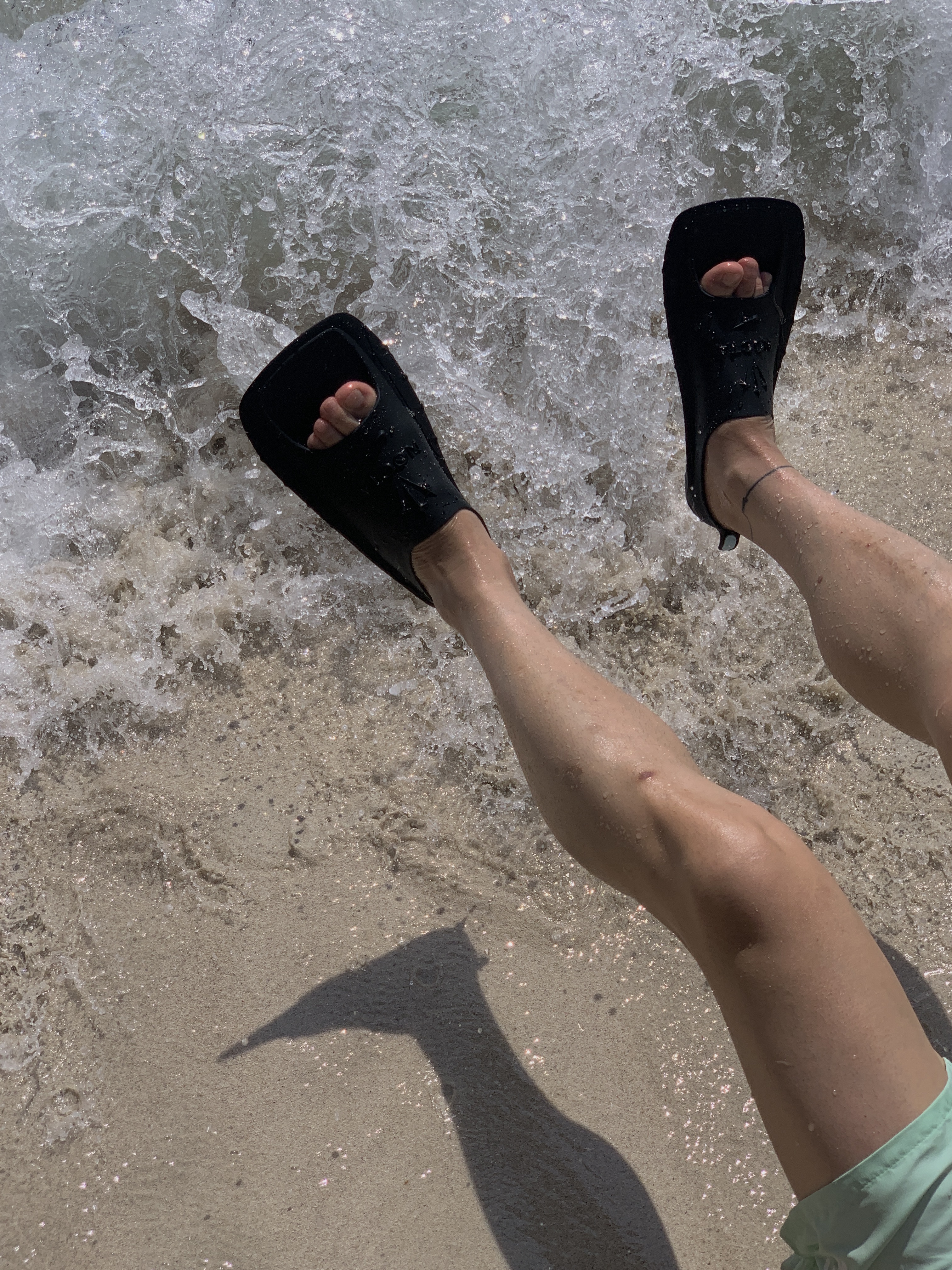 Stussy Big Basic Water Shorts Mint, Apple AirPods Max Lightning Silver (Korean Ver.) 착용 스타일 - 3