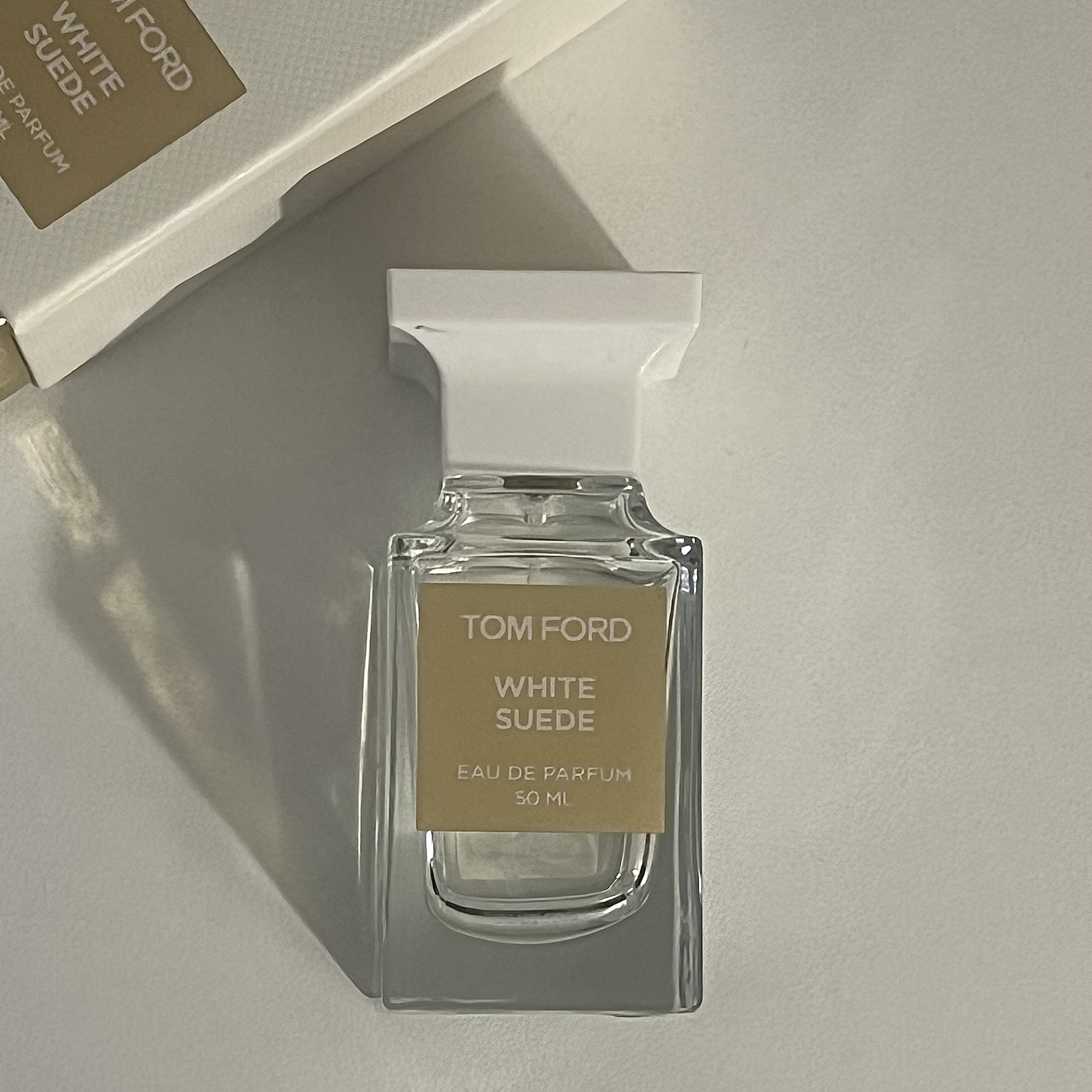 Tom Ford White Suede Eau De Parfum 50ml 착용 스타일