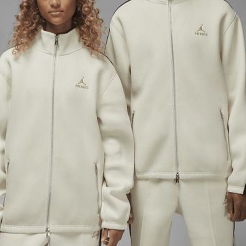 Jordan x A Ma Maniere Track Jacket Coconut Milk - Asia 착용 스타일 - 1