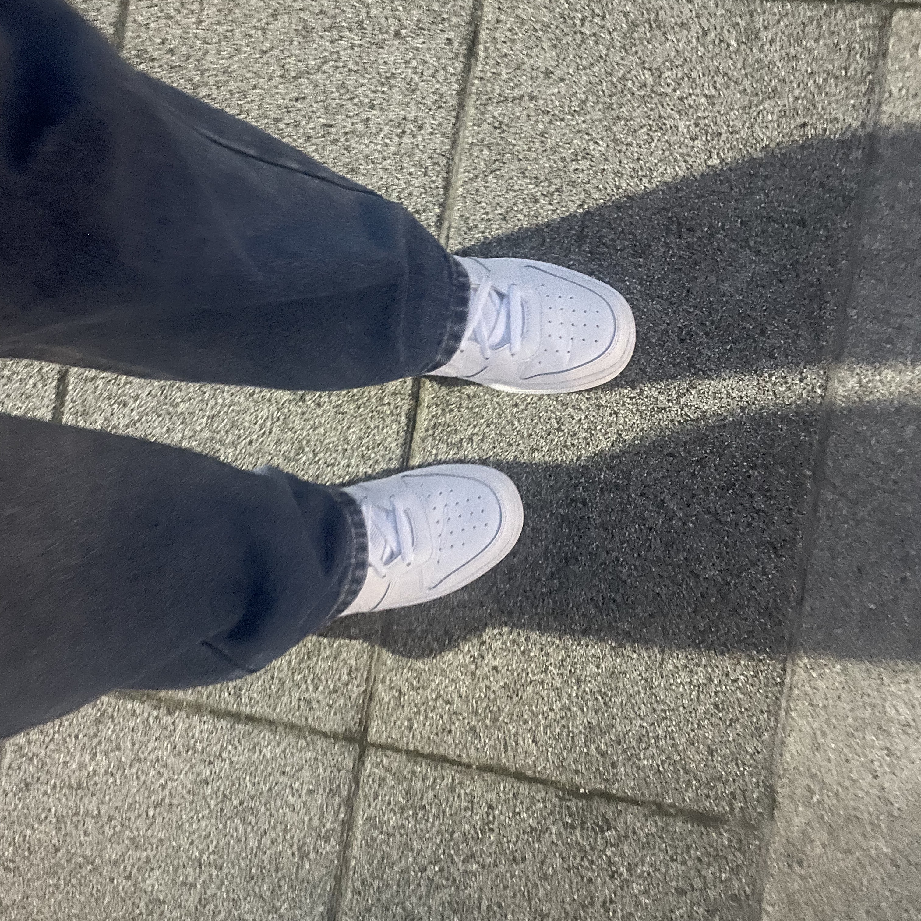 (GS) Nike Court Borough Low 2 Triple White 착용 스타일 - 1