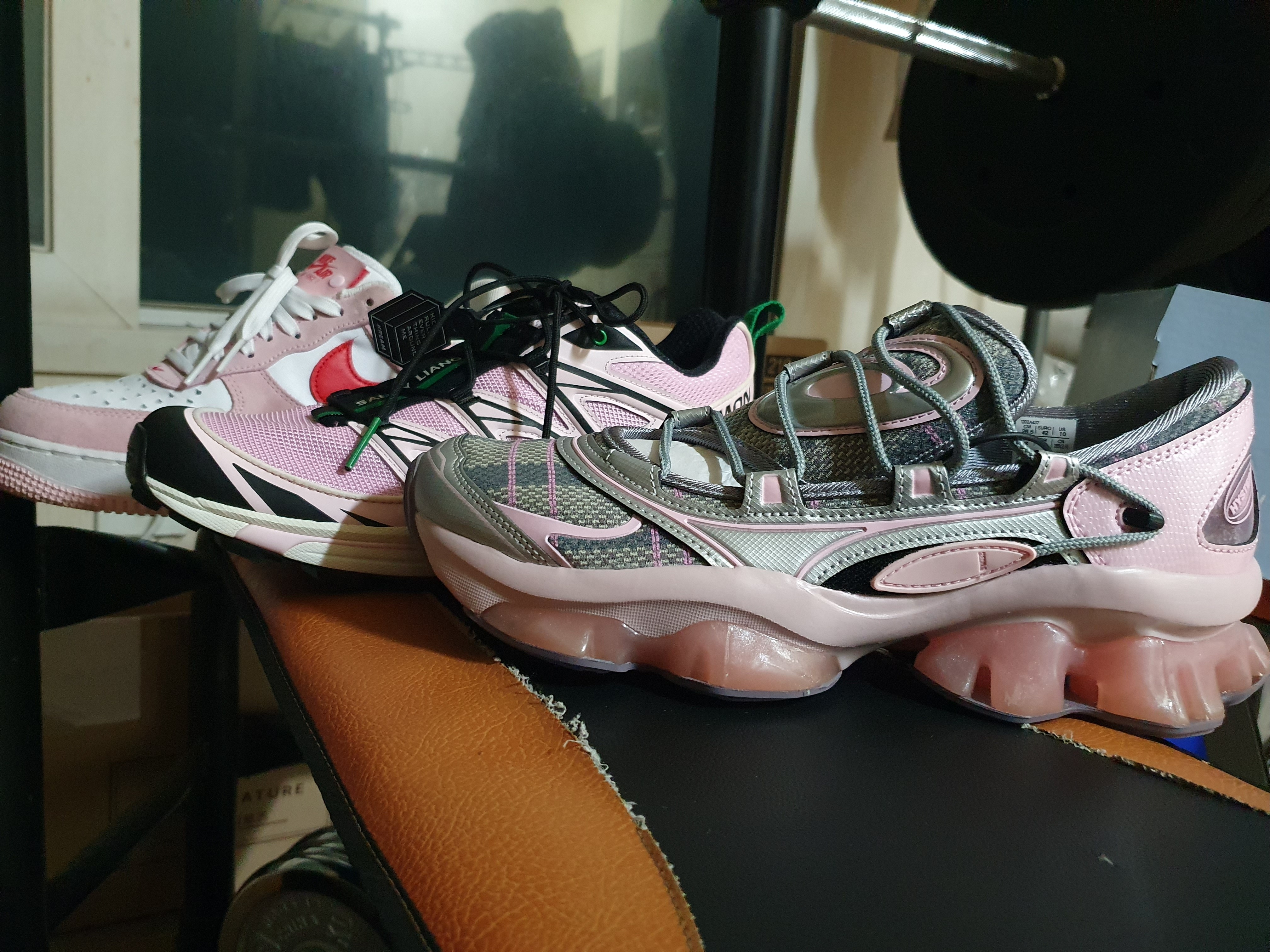 Salomon x Sandy Liang XT-6 Expanse Cradle Pink, (W) Asics x Kiko Kostadinov x Hysteric Glamour Gel-Quantum Cotton Candy 착용 스타일 - 1
